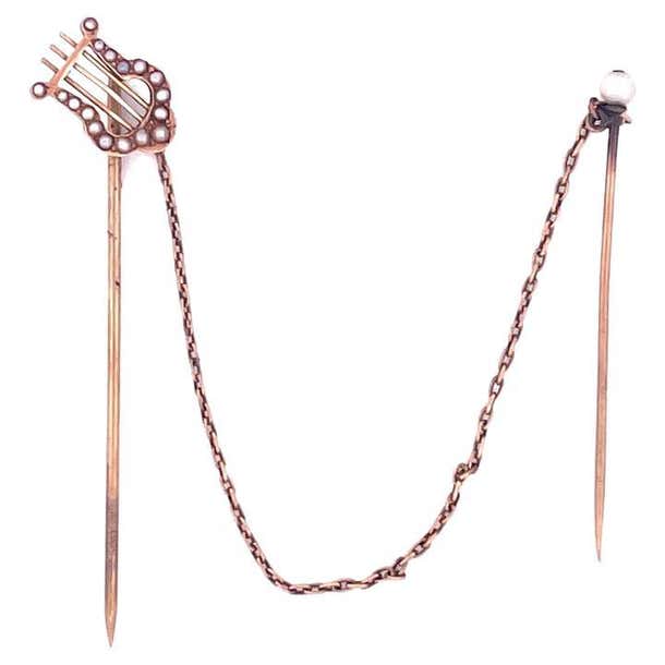 Elegant 14k Yellow Gold Pearl and Chain Pin For Sale at 1stDibs