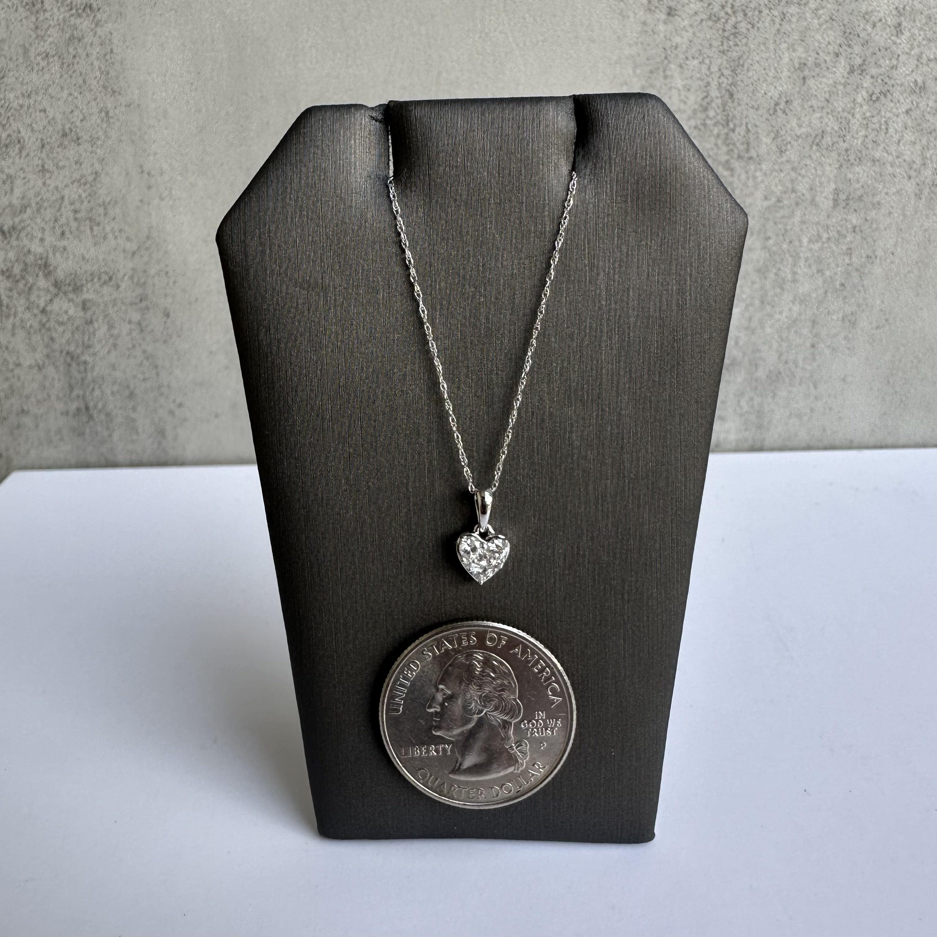 Elegant 14kt White Gold Diamond Heart Necklace - 0.25ctw Diamonds, 18