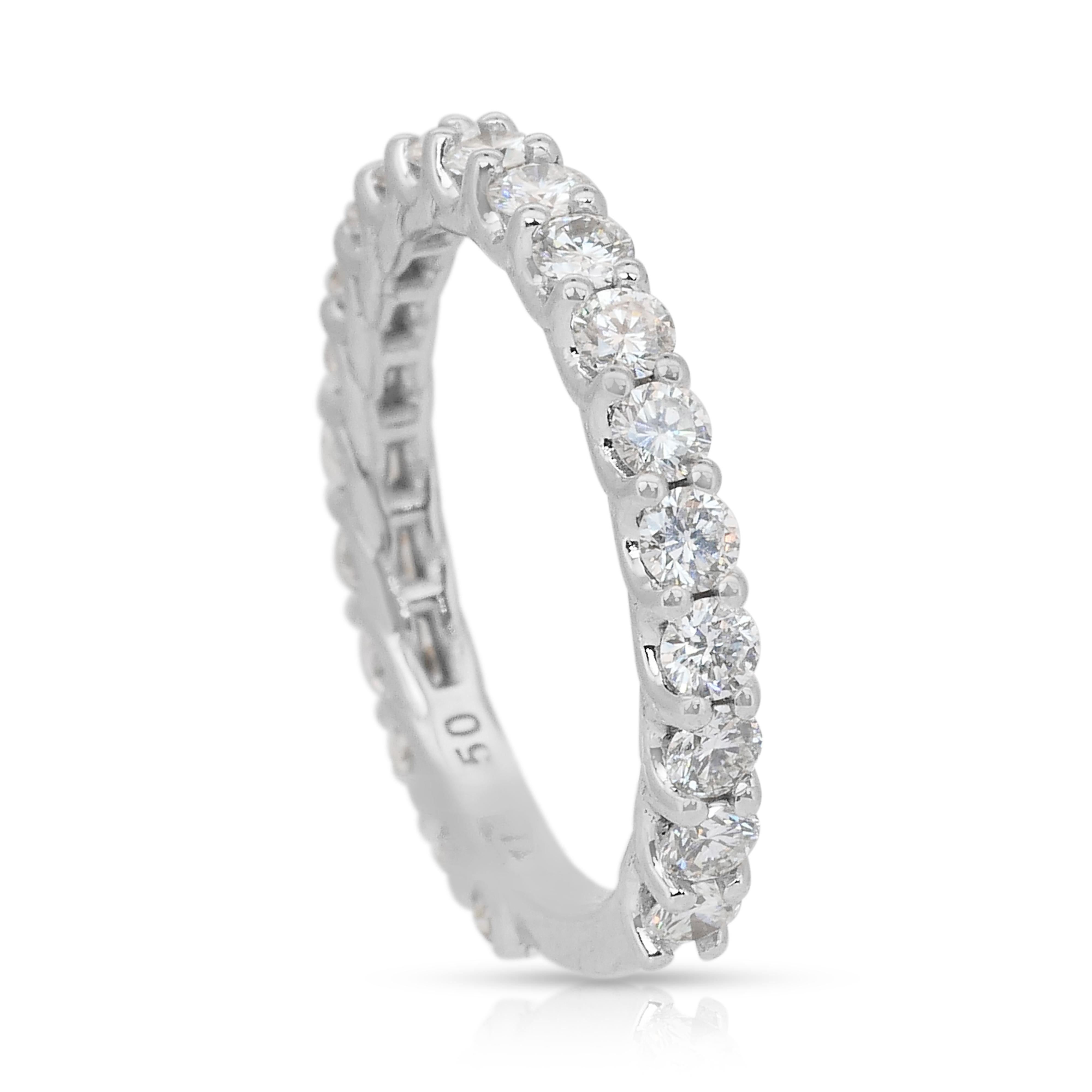 Eleganter 1,56ct Diamanten Band Ring in 18k Weißgold - IGI zertifiziert im Angebot 3