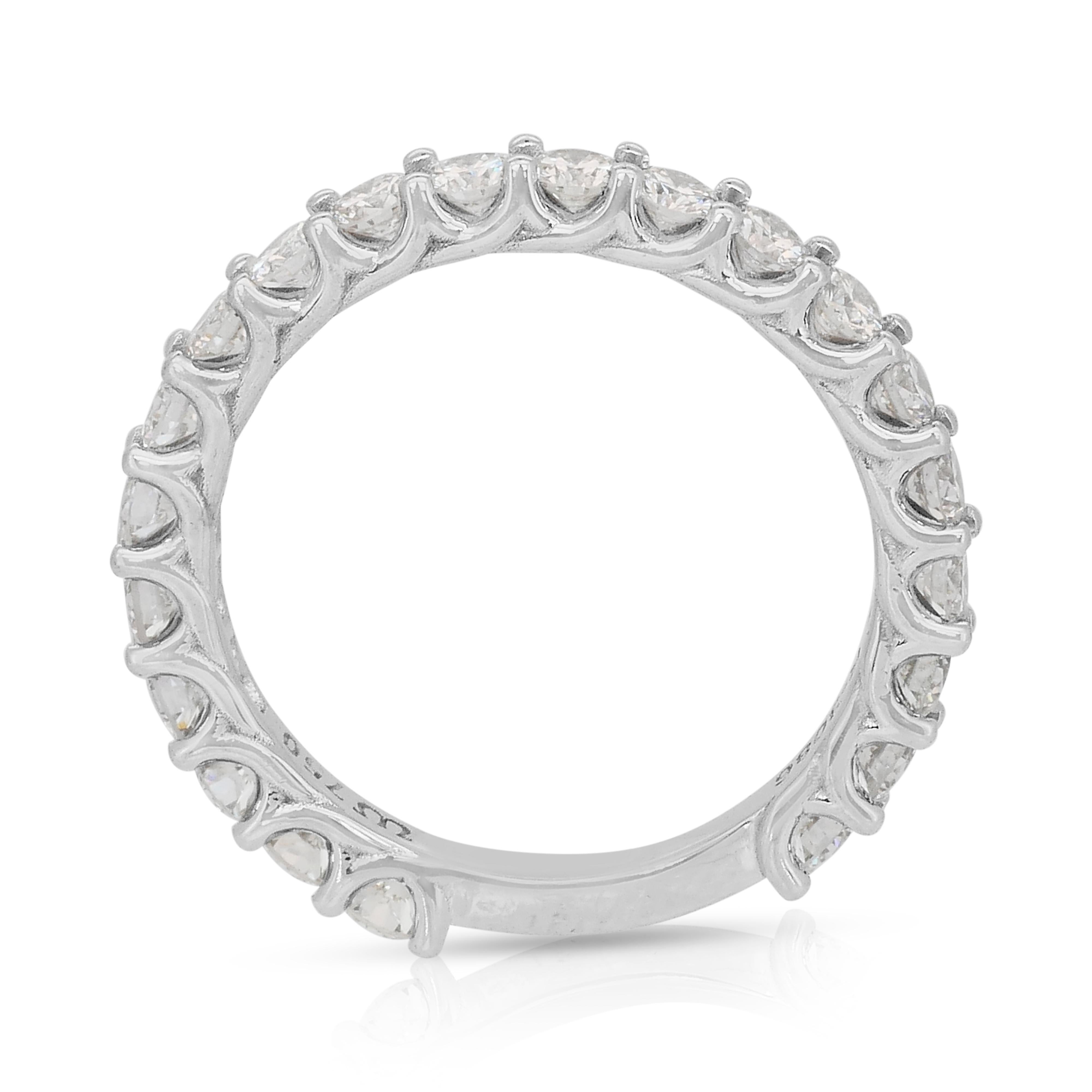 Eleganter 1,56ct Diamanten Band Ring in 18k Weißgold - IGI zertifiziert im Angebot 4