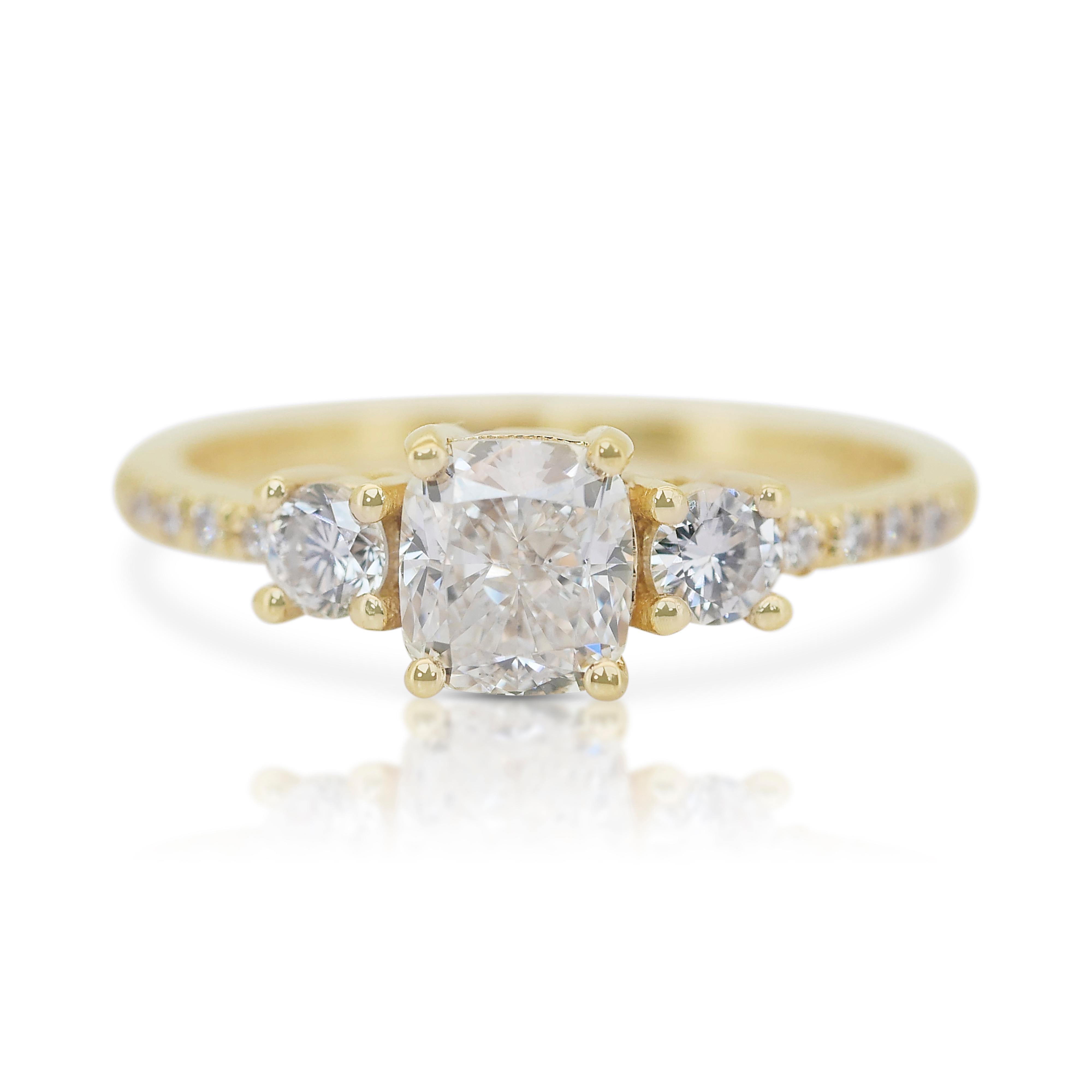 Élégante bague pavée de diamants 1,63 carat en or jaune 18 carats, certifiée IGI en vente 4