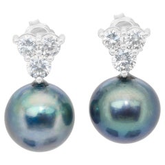 Elegant 17.20ct Tahitian Salt Water Pearls and Diamonds Earrings - IGI Certified