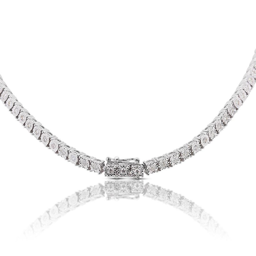 Elegant 1.74ct Round Brilliant Natural Diamond Necklace in 9K White Gold For Sale 1