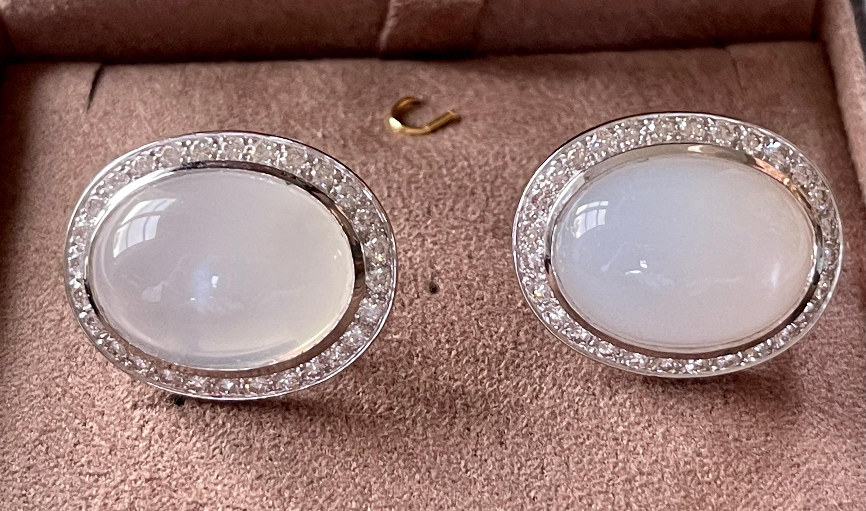 Women's Elegant 18 K White Gold Earclips with Moonstones and Diamonds For Sale
