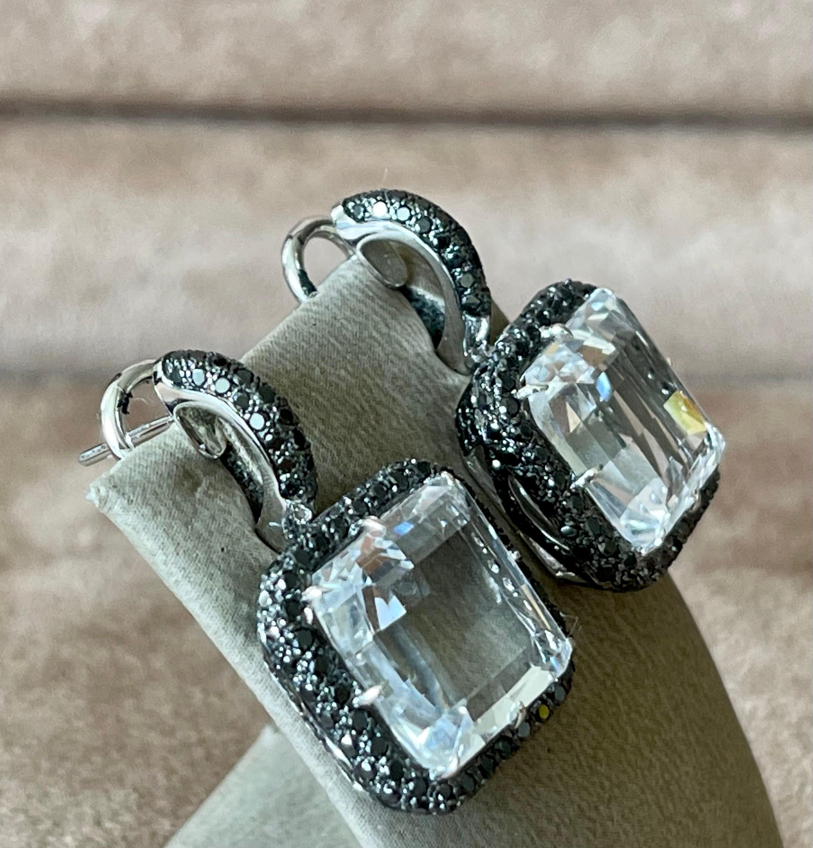 Eleganti orecchini in oro bianco 18 K con diamanti neri e cristallo di rocca in vendita 5