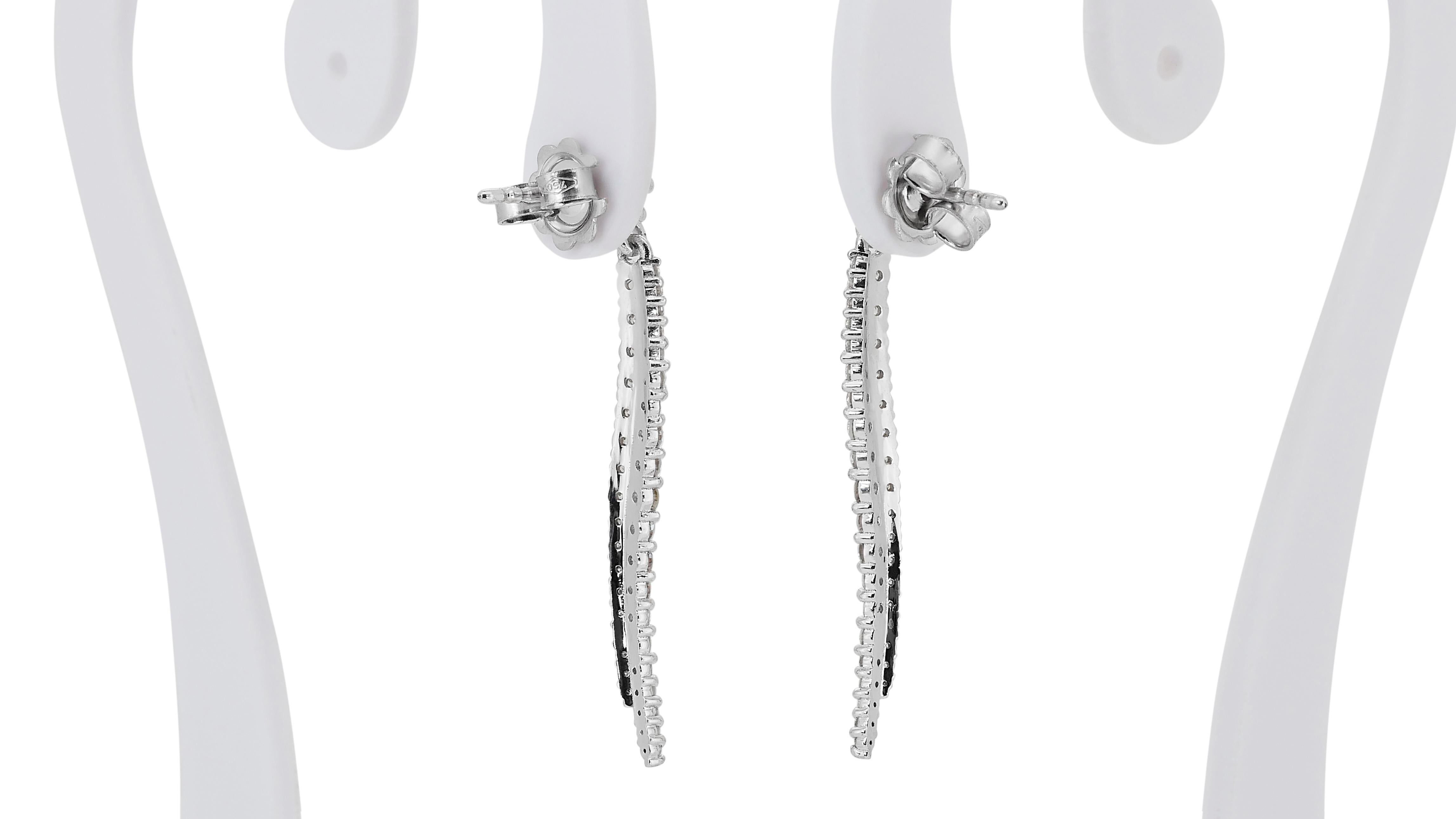 Luminosi orecchini con diamanti tondi e brillanti da 1,23 ct. in vendita 4