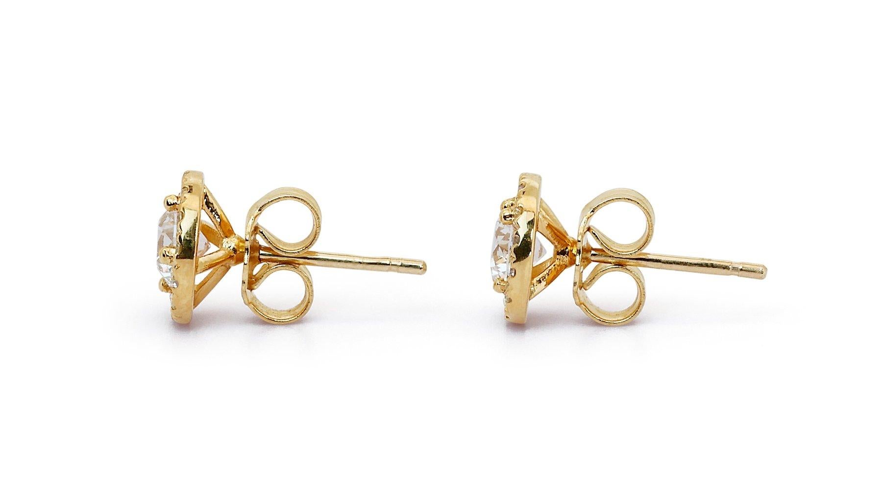 Elegant 18 kt. Yellow Gold Earrings with 1.5 ct Natural Diamond GIA Certificate 2