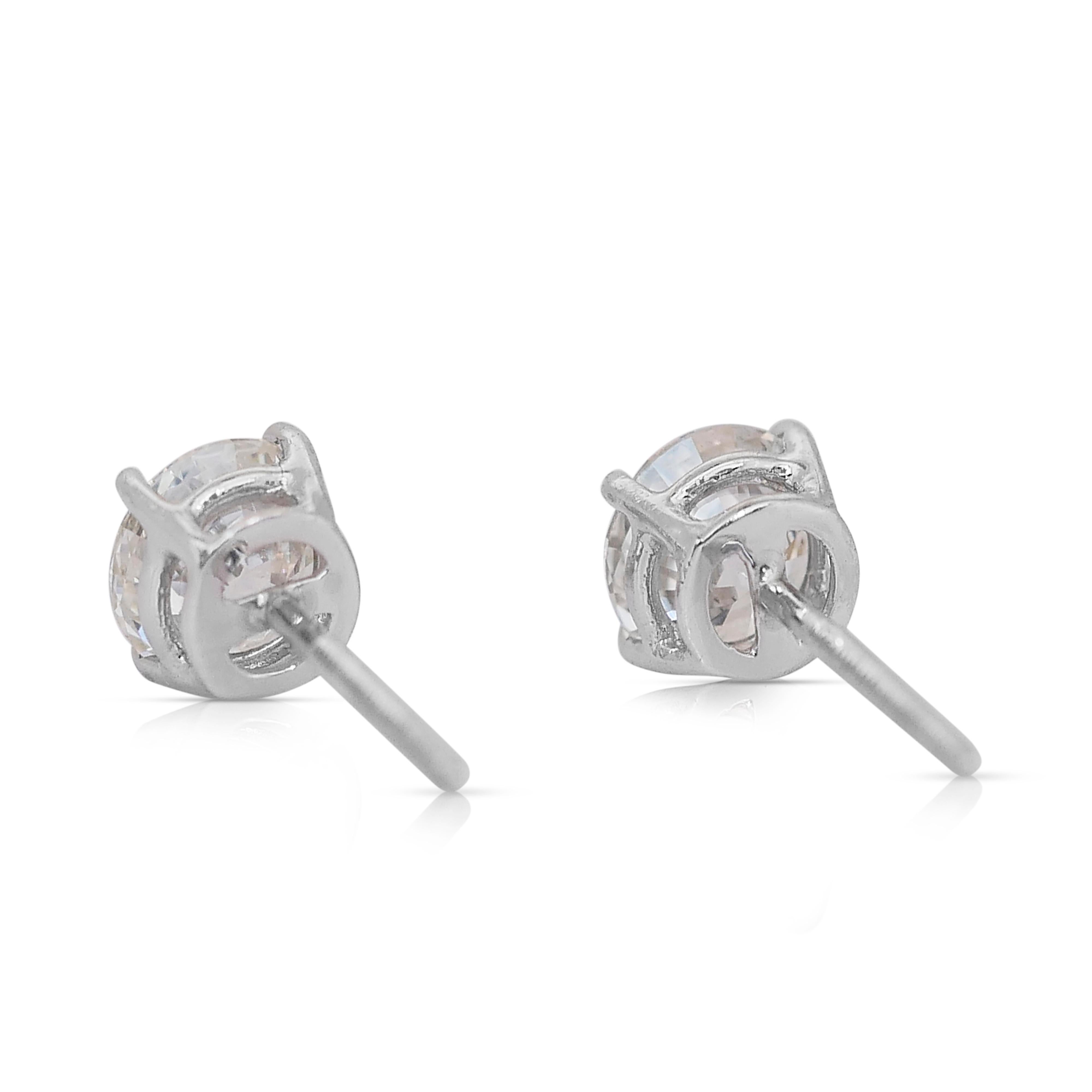 Elegant 1.85ct Diamonds Stud Earrings in Platinum - IGI Certified 2