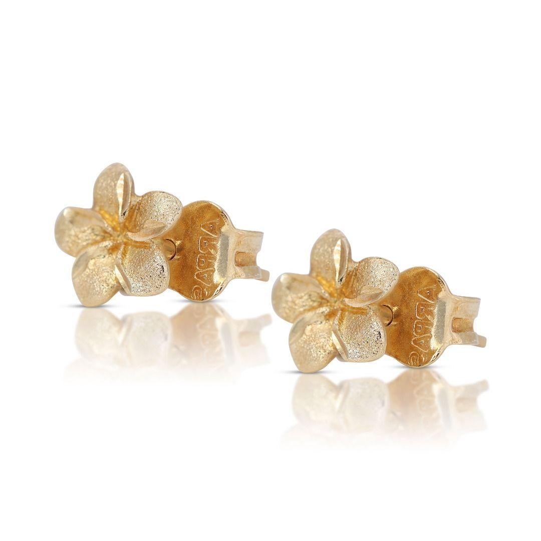 Elegant 18K Natural Yellow Gold Stud Earrings In New Condition In רמת גן, IL