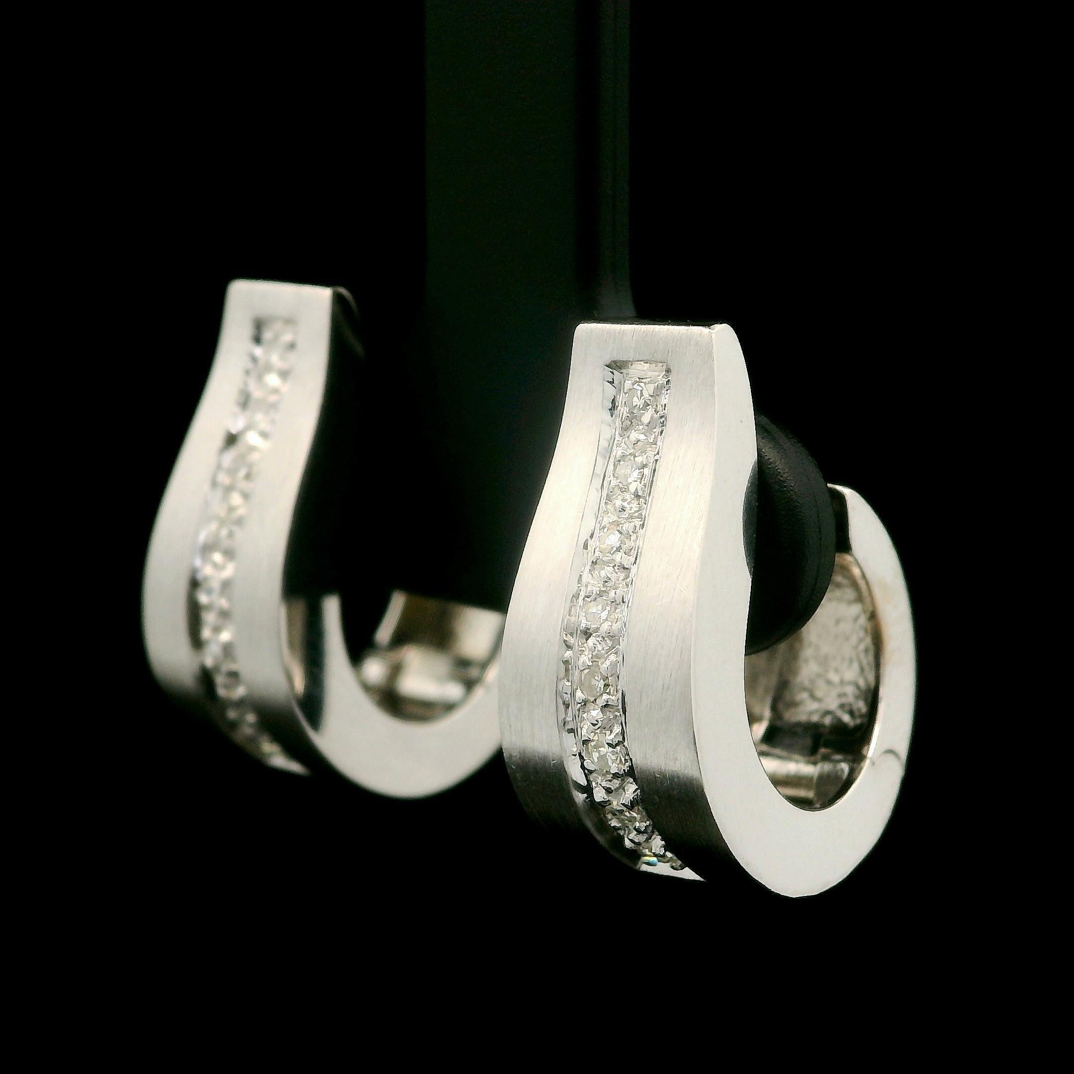 Single Cut Elegant 18k White Gold 0.10ctw Diamond Brushed Finish Cuff Huggie Earrings For Sale
