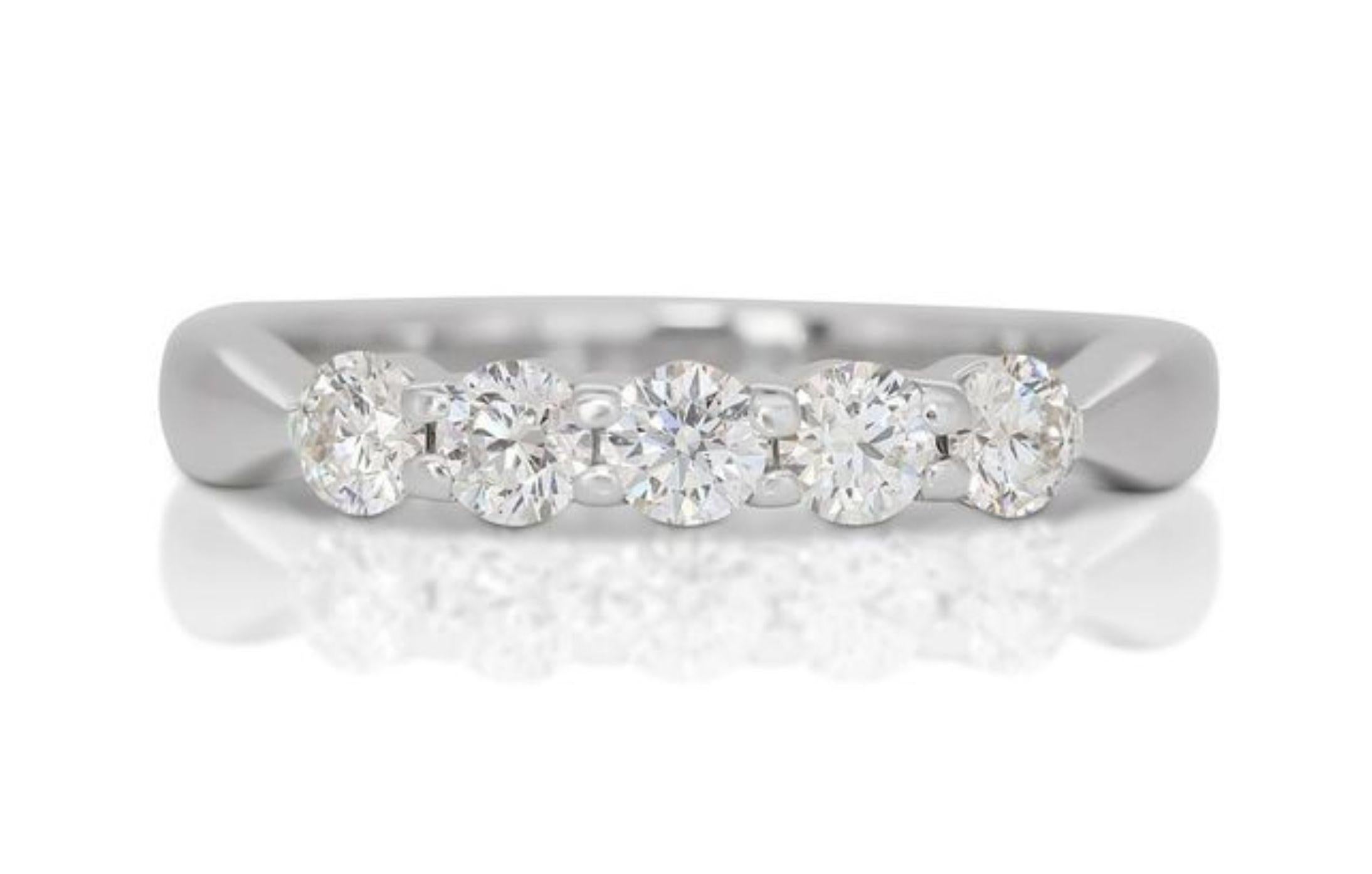 Round Cut Elegant 18k White Gold 5 Stone Ring with 0.50 total carat of Natural Diamonds For Sale
