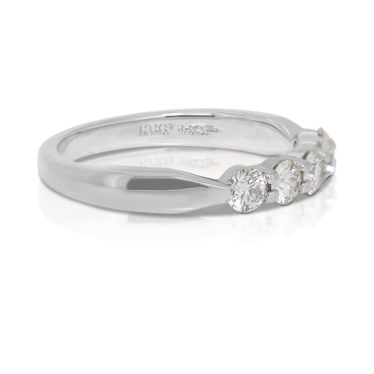 Women's Elegant 18k White Gold 5 Stone Ring with 0.50 total carat of Natural Diamonds For Sale