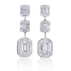 Elegant 18K White Gold Emerald-Cut Diamond Drop Earrings – 1.62 Carats