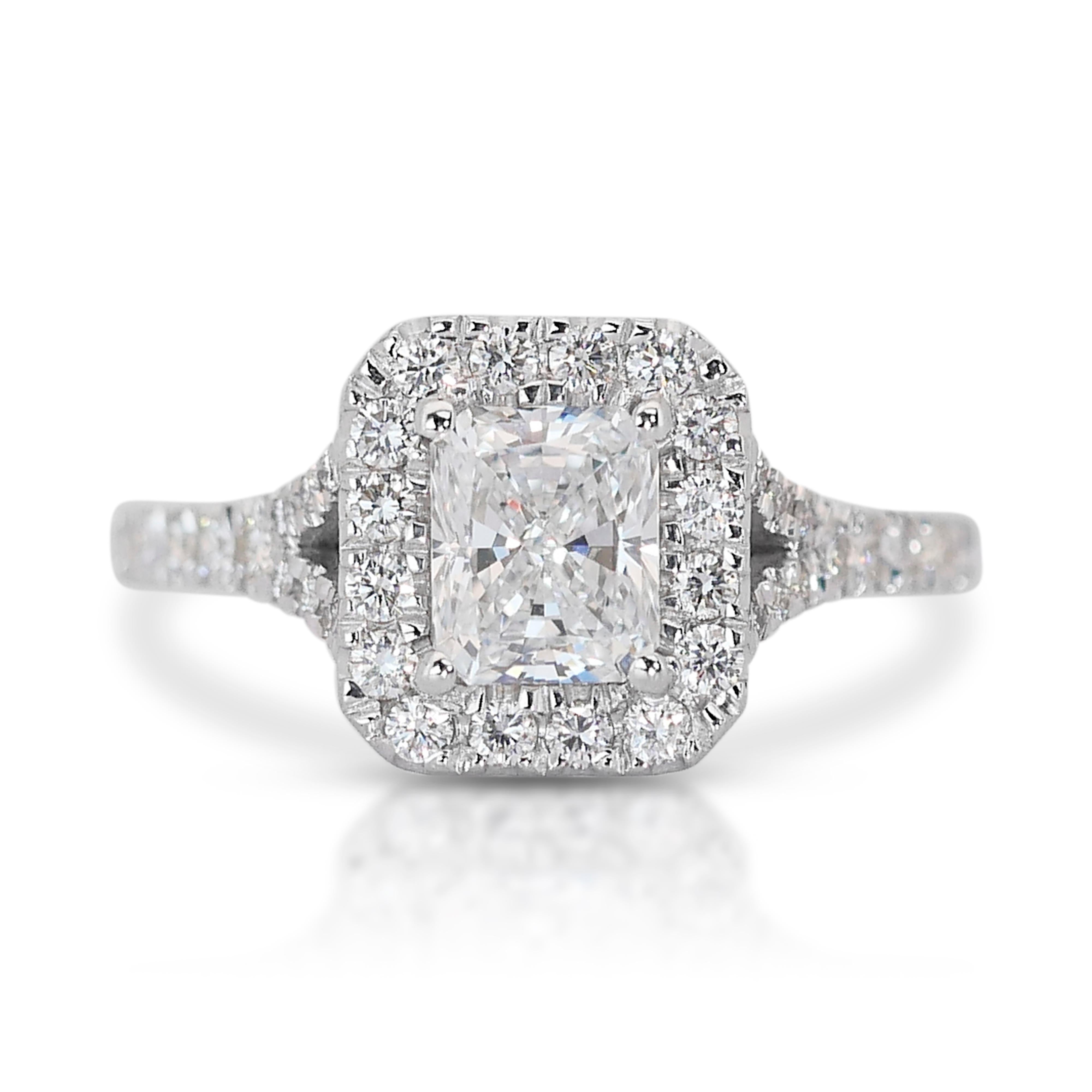 Radiant Cut Elegant 18k White Gold Natural Diamond Halo Ring w/1.46 ct - GIA Certified For Sale