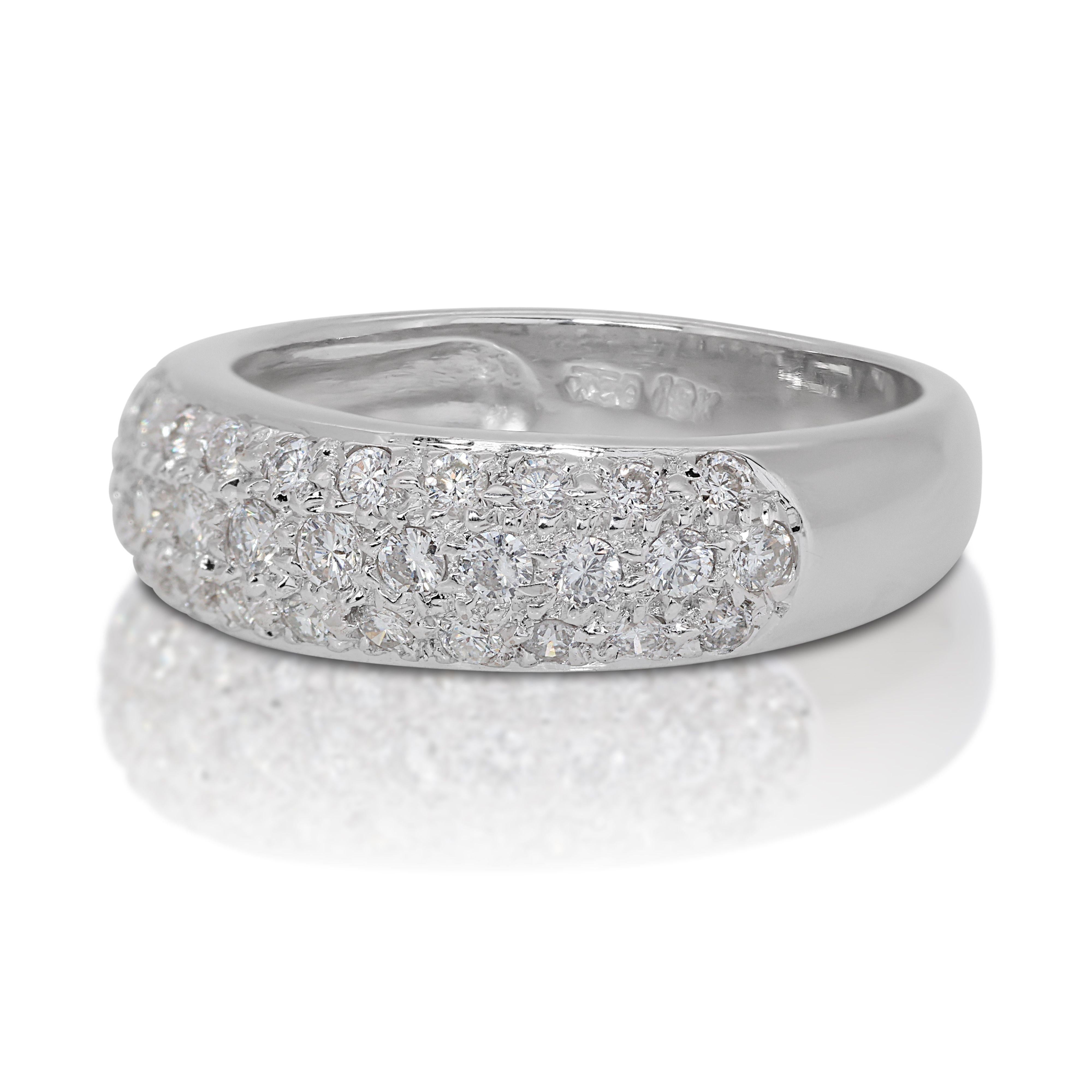 Sophisticated .76ct. Round Brilliant Pave Diamond Ring In New Condition For Sale In רמת גן, IL