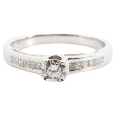 Elegant 18K White Gold Ring with 0.50 Ct Natural Diamonds