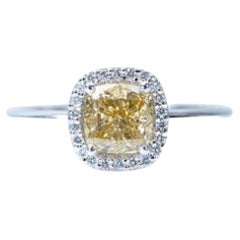 Eleganter Ring aus 18 Karat Weigold mit 1,02 Karat natrlichen Diamanten, AIG-zertifiziert