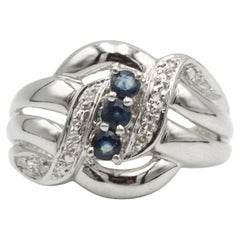 Elegant 18K White Gold Sapphire & Diamond Twist Ring, US Size 7¾