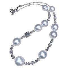Elegant 18K White Gold Sculpted Necklace with 10-14mm Aurora South Sea Pearls
