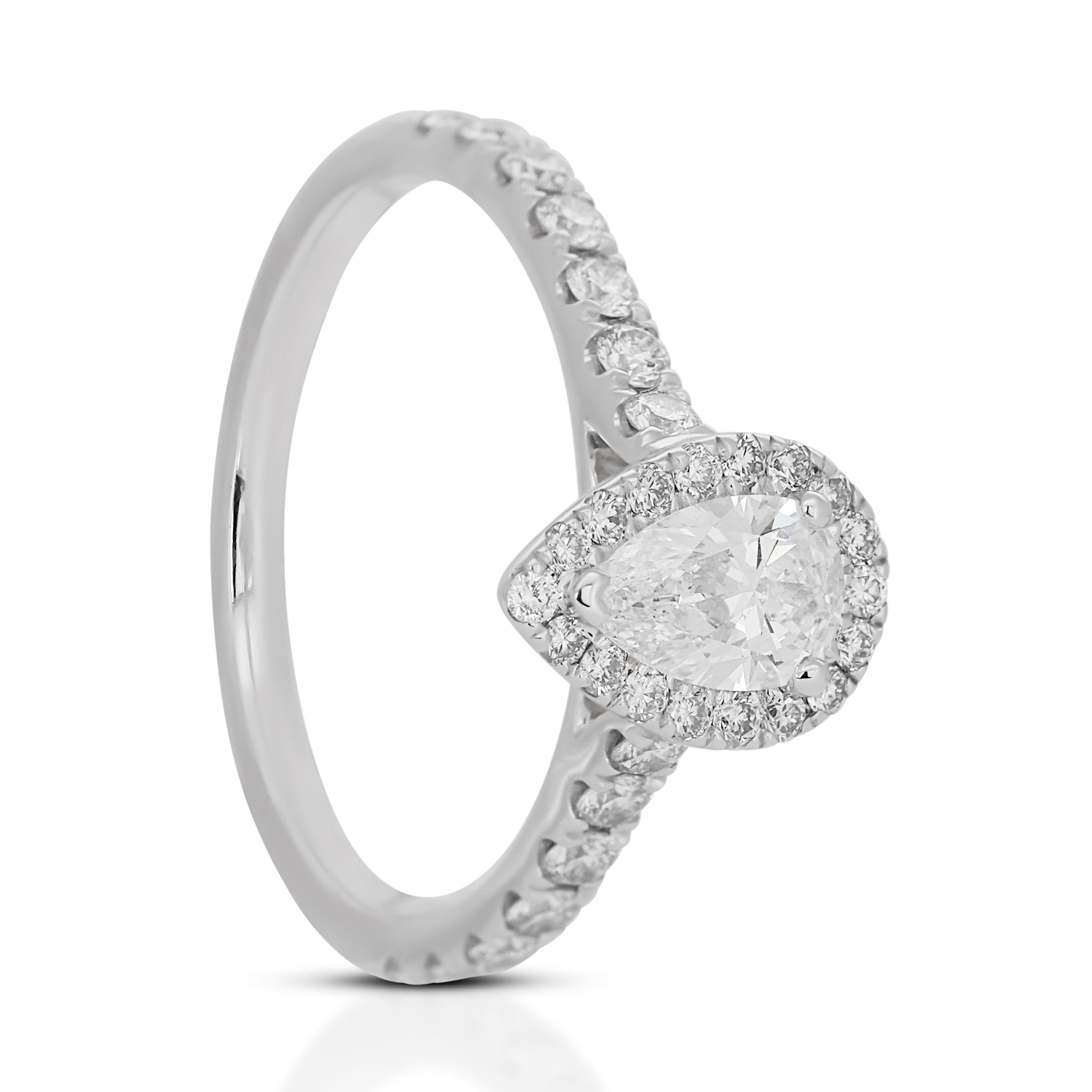 Elegant 18k White Gold with 0.71ct Pear-shaped Diamond Ring For Sale 3