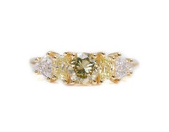 Elegant 18K Yellow Gold Cluster Ring with 1.47 Ct Natural Diamonds, AIG Cert