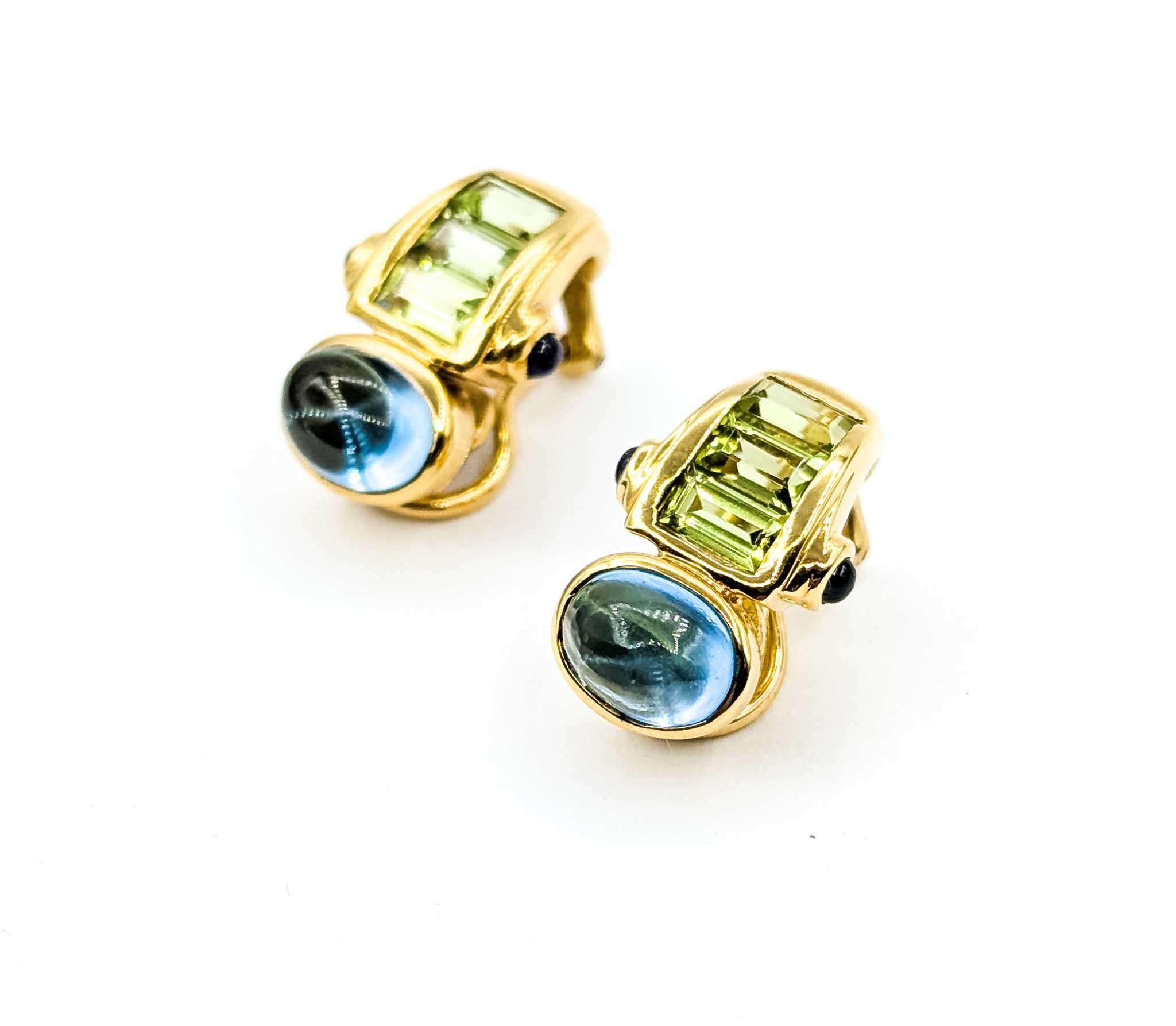 Elegantes Pendientes de Oro Amarillo de 18k con Topacio Azul Suizo y Peridoto Verde Manzana Contemporáneo en venta