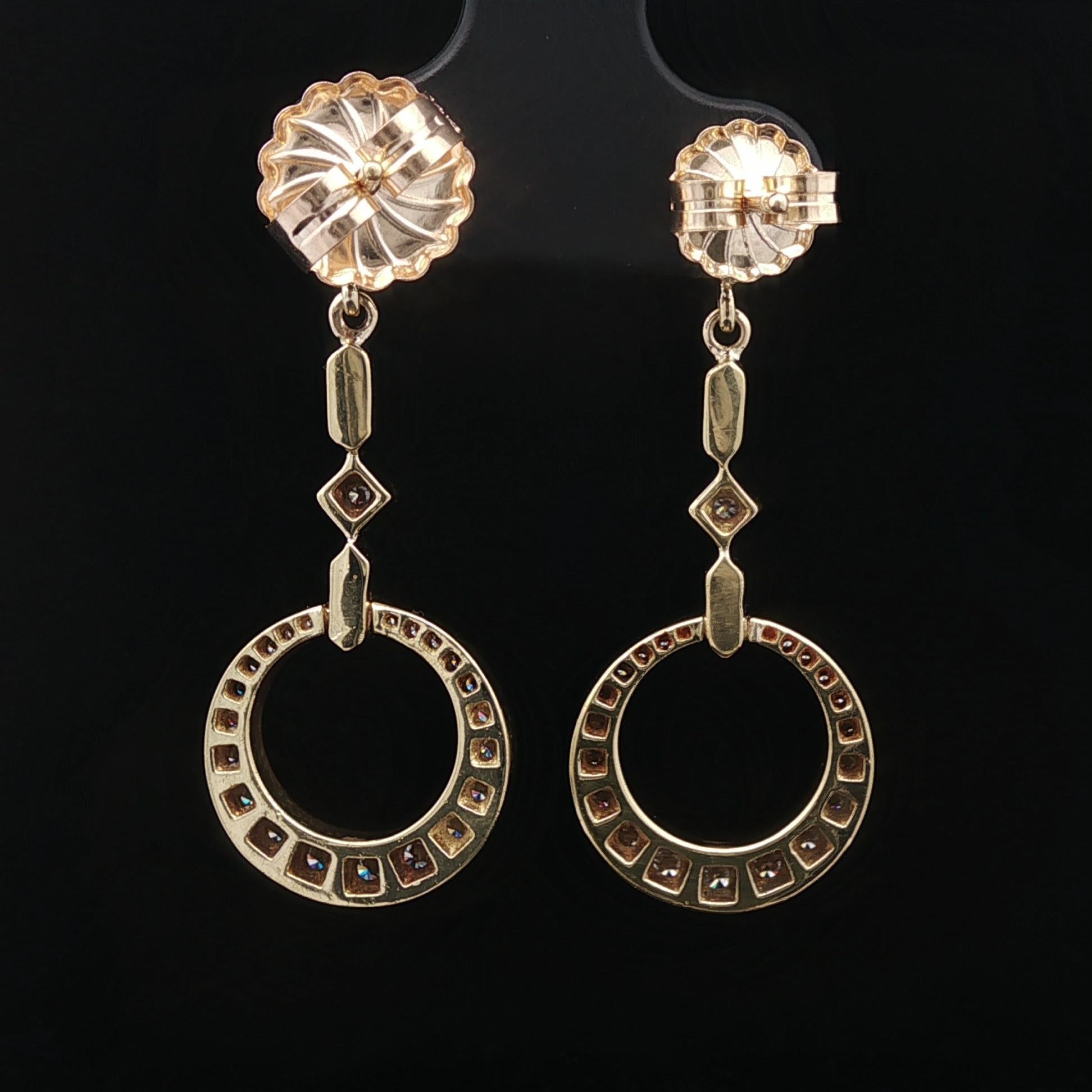Donna Elegant 18k Yellow Gold High Quality 1ct Round Diamond Dangle Drop Earrings in vendita