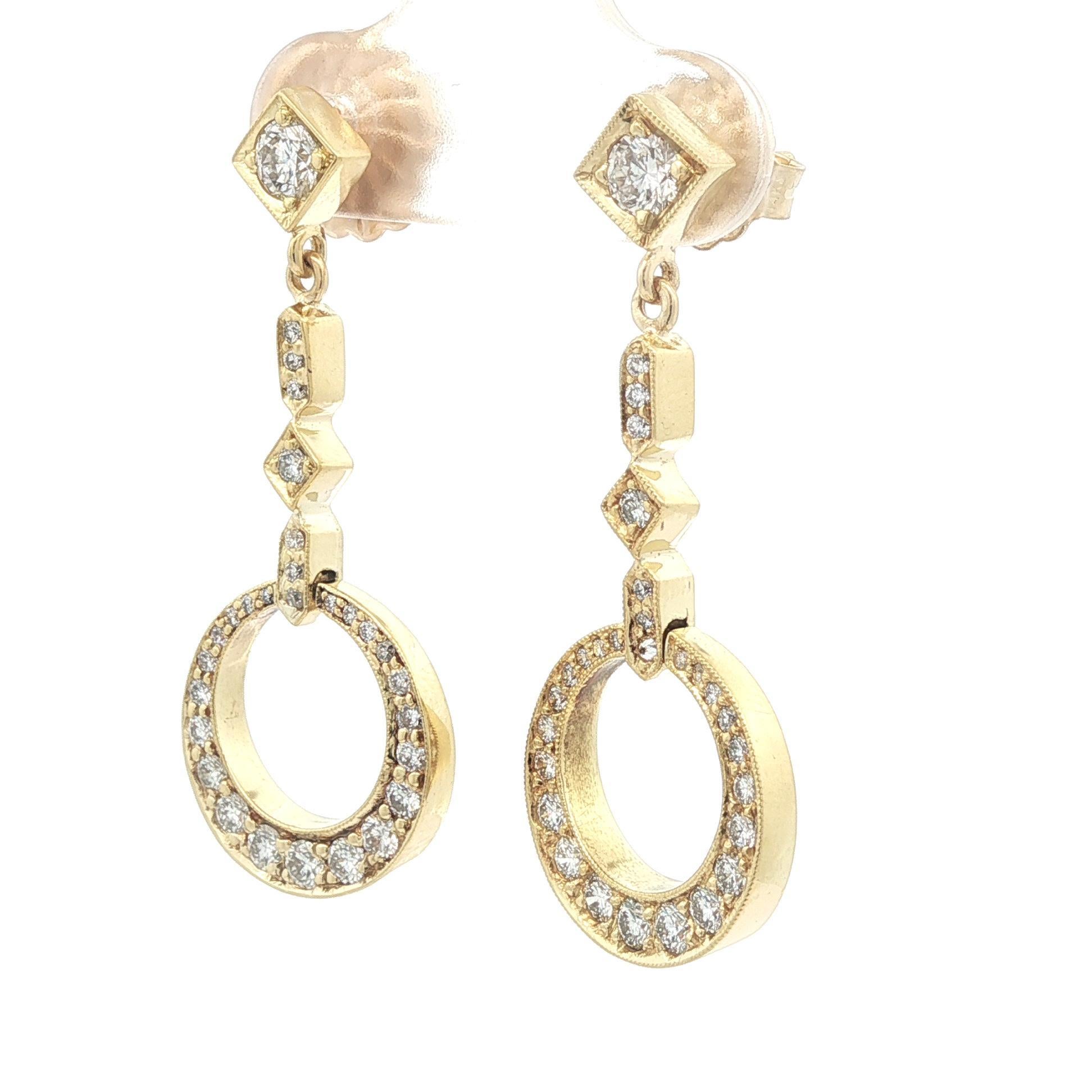 Elegant 18k Yellow Gold High Quality 1ct Round Diamond Dangle Drop Earrings in vendita 3