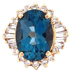 Elegant 18k Yellow Gold London Blue Topaz Diamond Ring