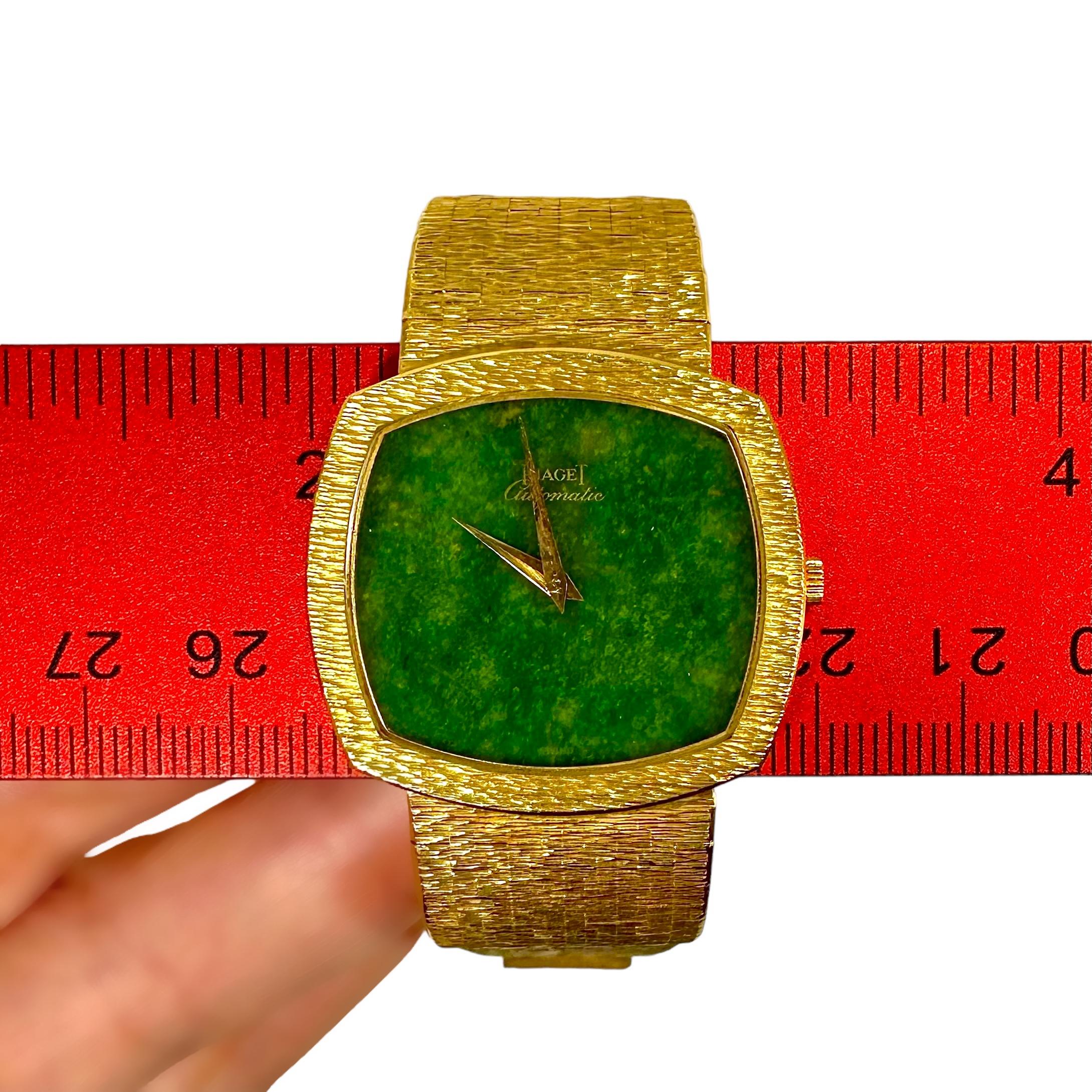 Piaget Uhr aus 18 Karat Gelbgold mit 30 mm geschliffenem, kissenförmigem Jade-Zifferblatt 6