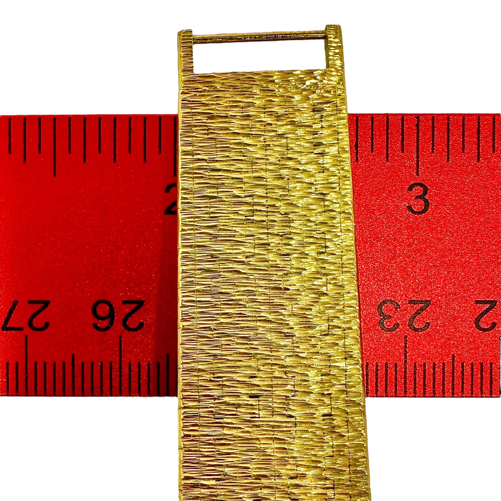 Piaget Uhr aus 18 Karat Gelbgold mit 30 mm geschliffenem, kissenförmigem Jade-Zifferblatt 7