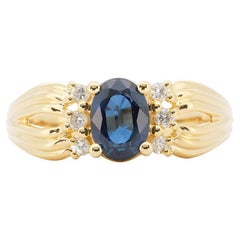 Elegant 18k Yellow Gold Ring 1 carat of Natural Sapphire & Diamonds NGI Cert