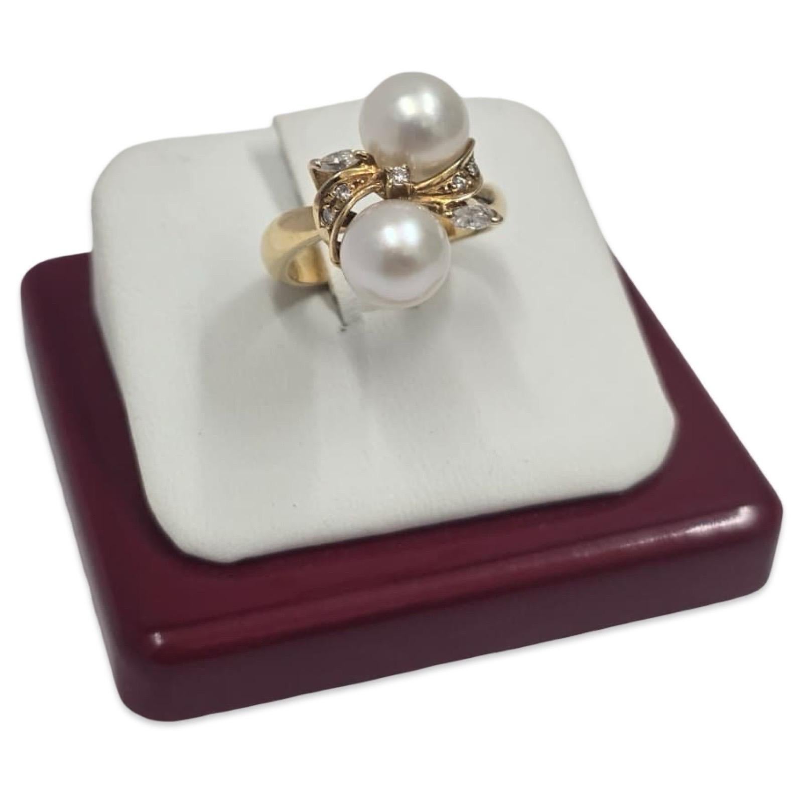 Elegant anneau de contournement en or jaune 18K à deux perles et diamants en vente 1