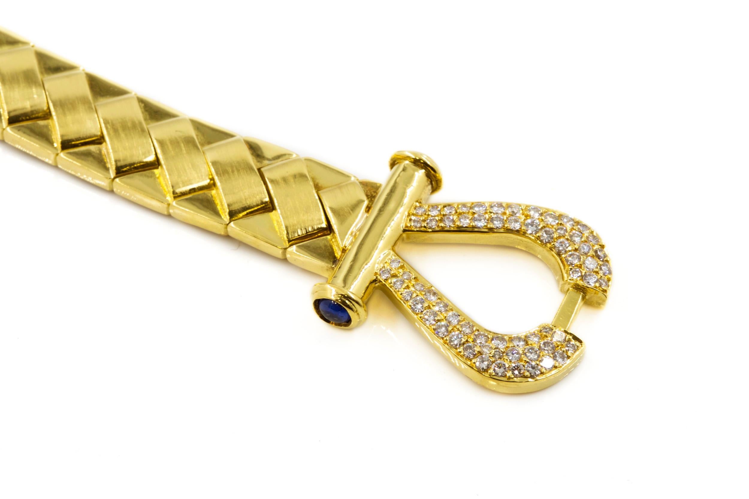 Elegant 18-Karat Gold Woven Strap Bracelet with 65 Diamonds and 4 Sapphires For Sale 3