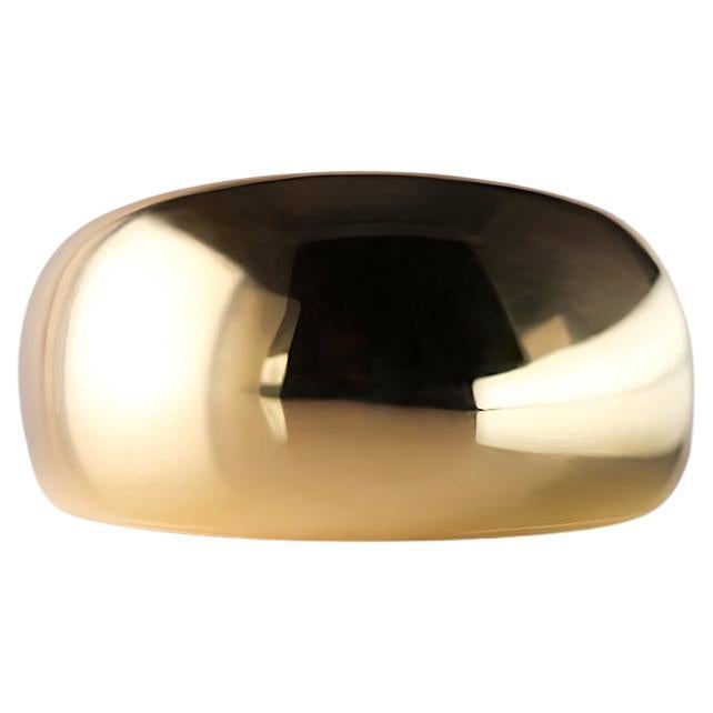 "Elegant 18kt Yellow Gold Ring - Contemporary Essence Collection" For Sale