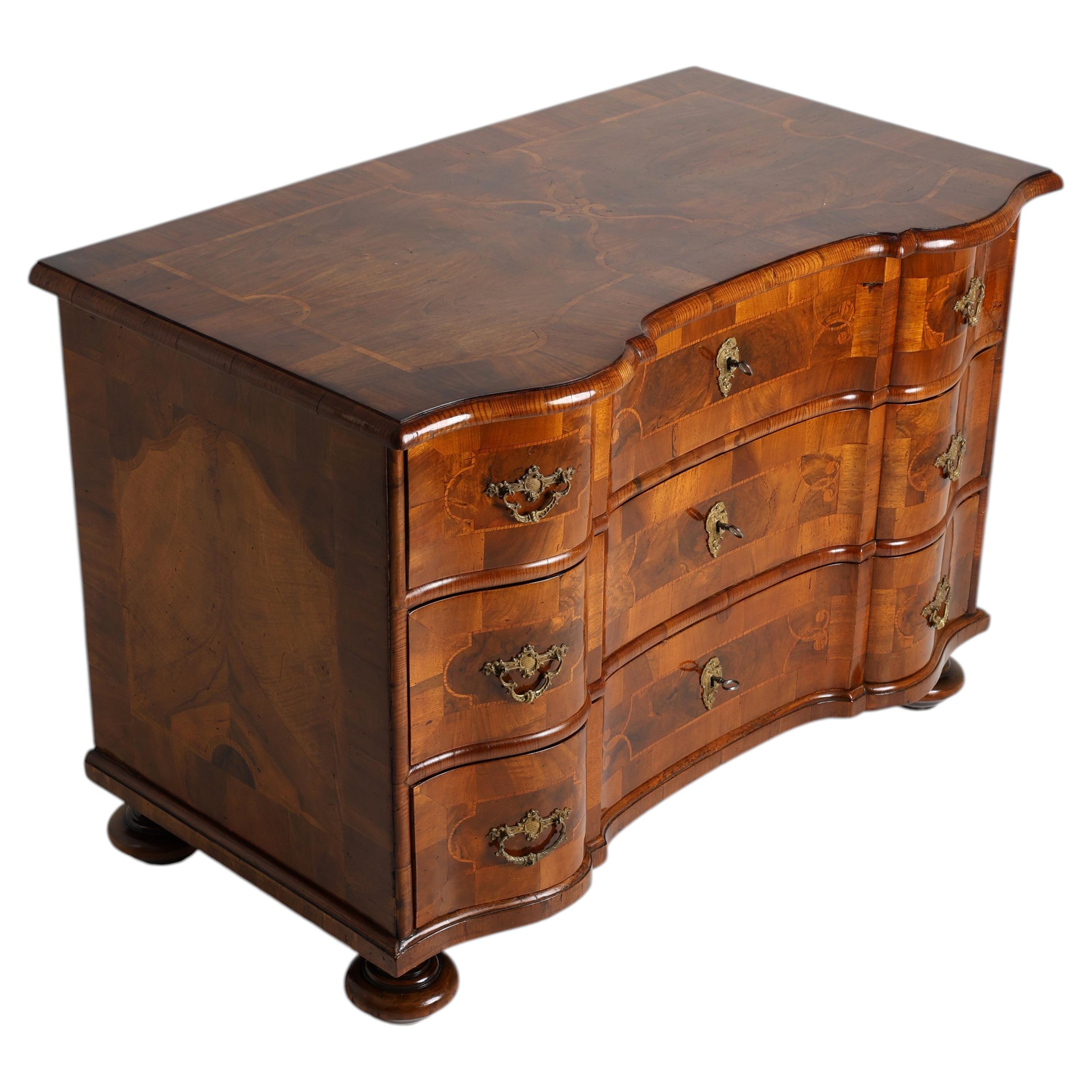 Elegant 18th Century Baroque–Rococo Commode, circa 1760