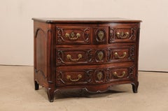 Élégante commode serpentine française Louis XV du 18ème siècle