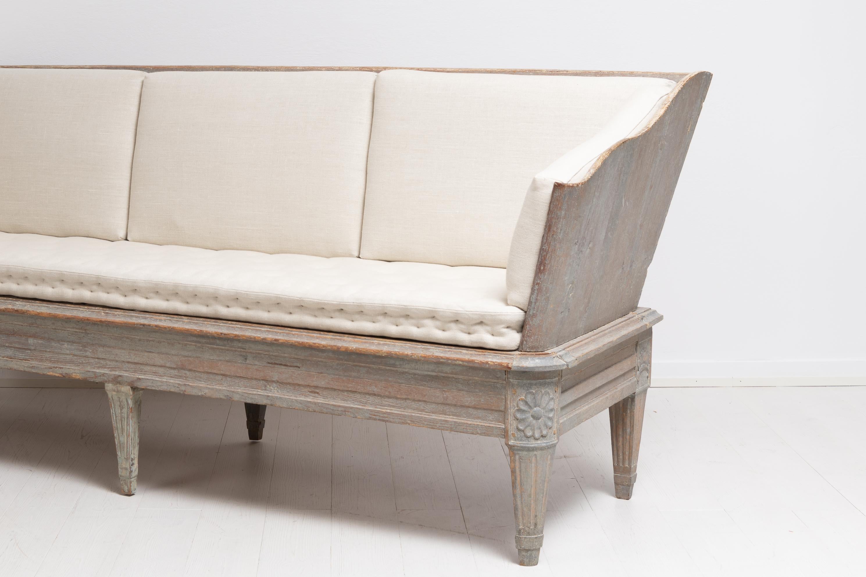 Pine Elegant 18th Century Swedish Gustavian Sofa