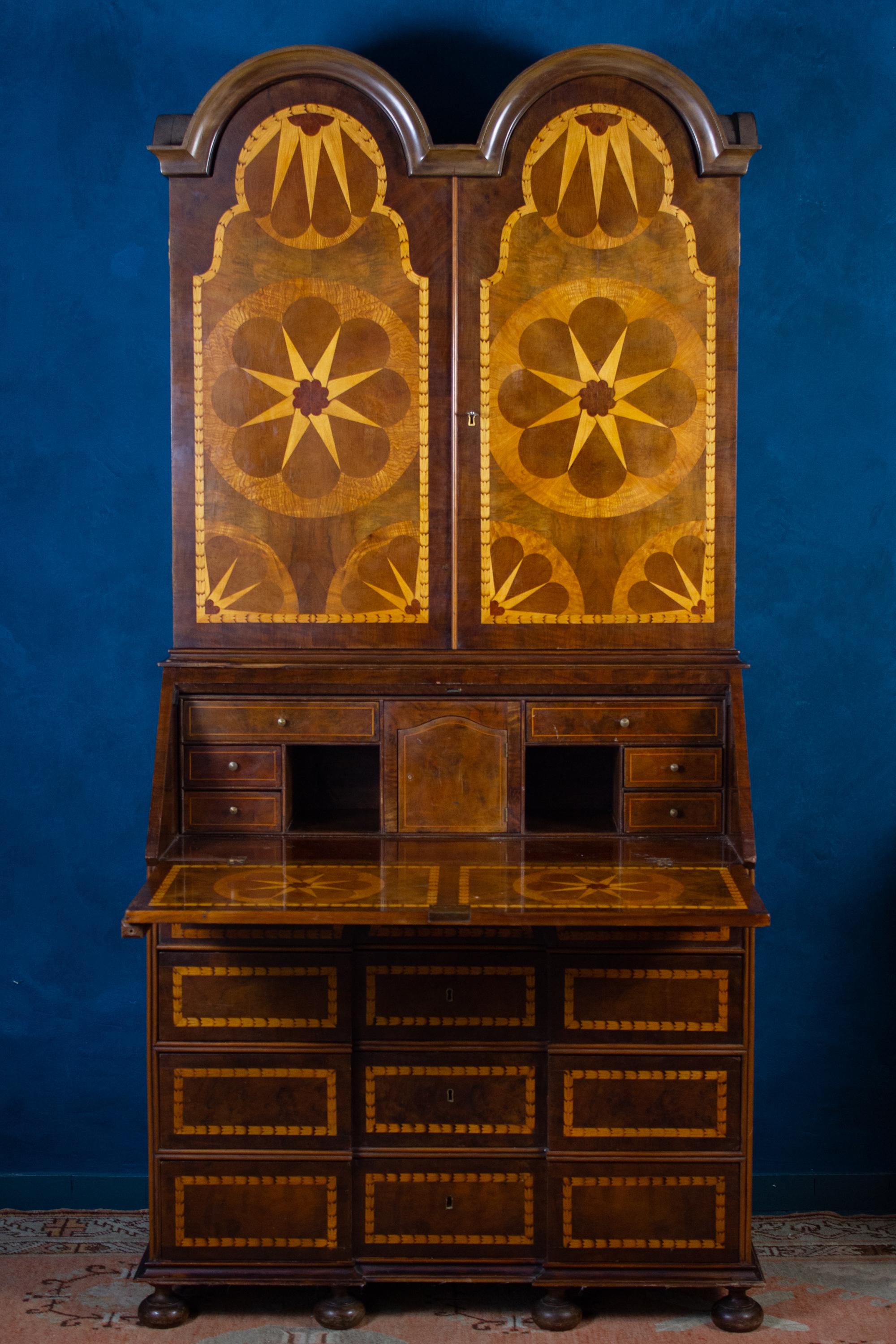 Mid-Century Modern Elegant 19th Century Trumeau Cup Board or Cabinet For Sale