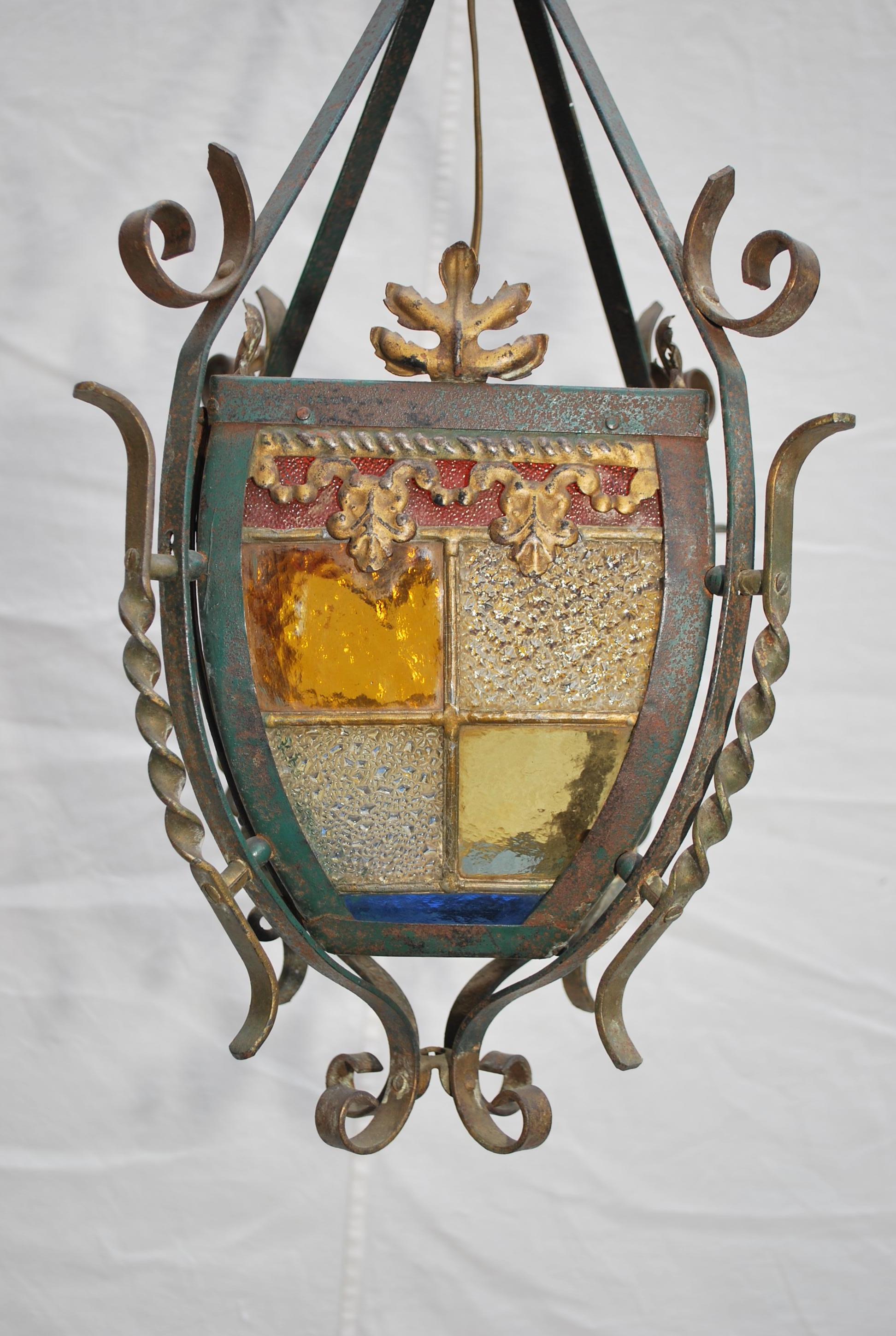 Elegant 1920's French wrought iron lantern In Good Condition For Sale In Los Angeles, CA