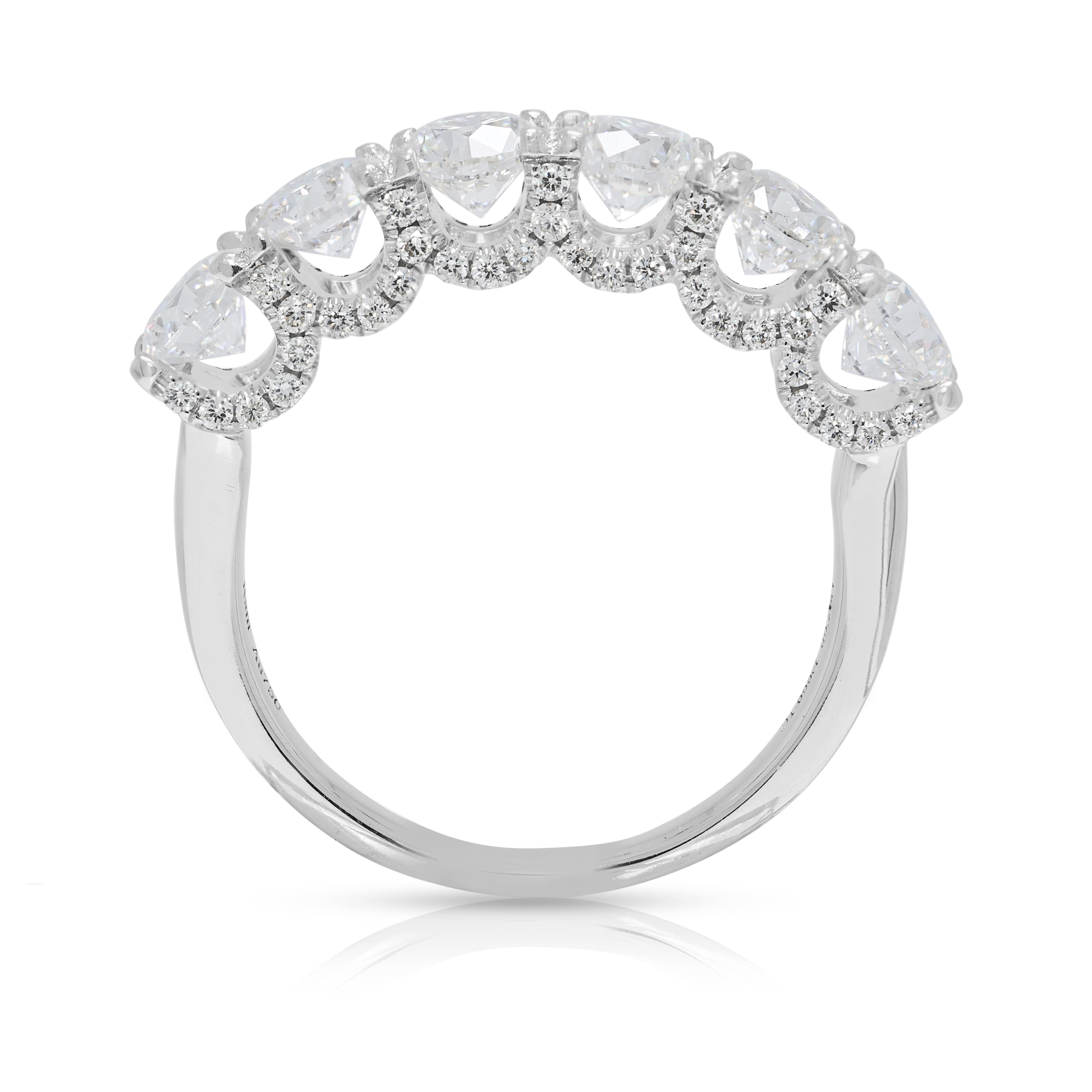 Elegance 1,92ct Diamante Naturale Anello a Sei Pietre in Oro Bianco 18K in vendita 2