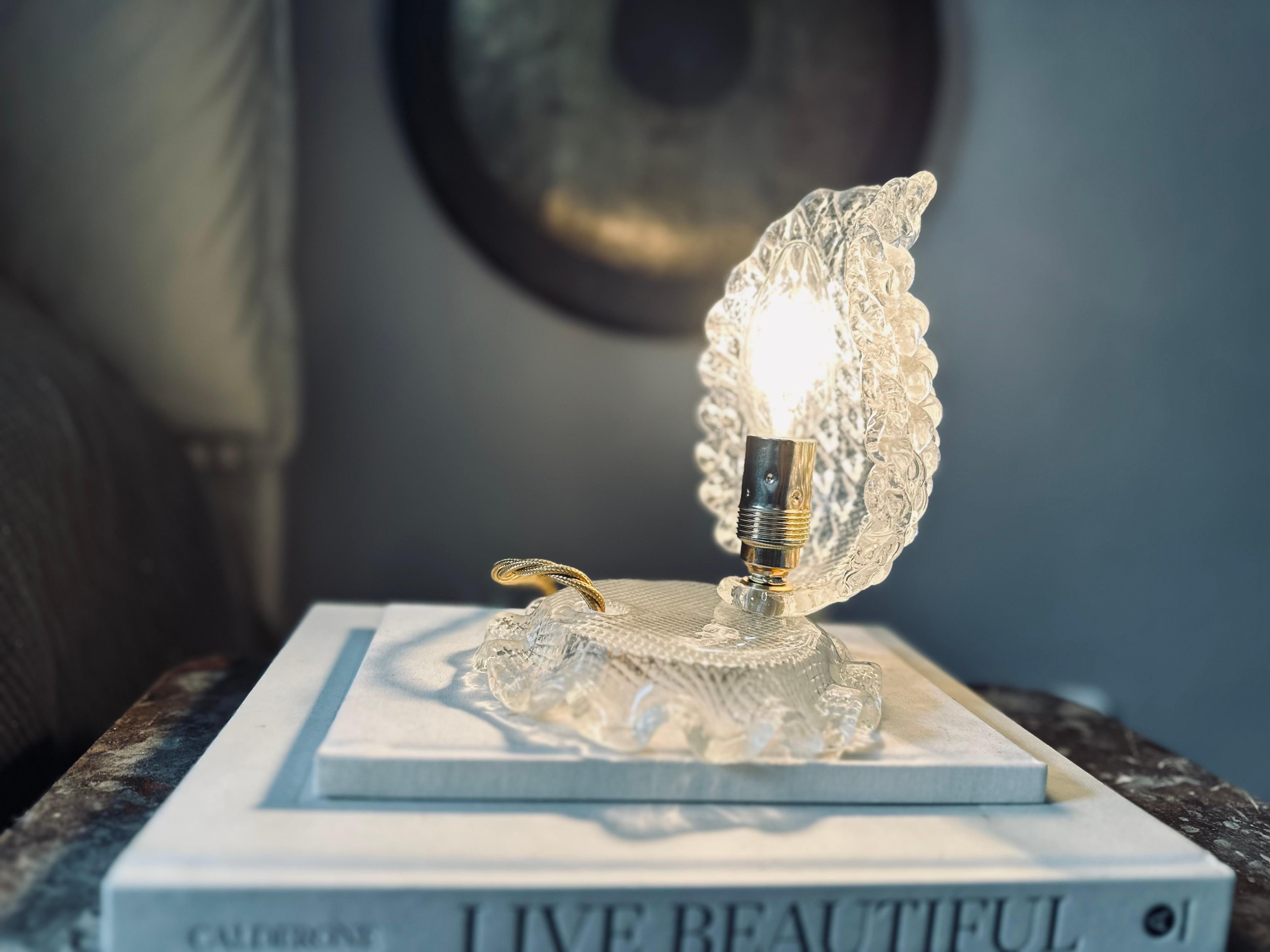 Elegant 1930s Art Deco Murano Glass Table Lamp Attributed to Ercole Barovier For Sale 10