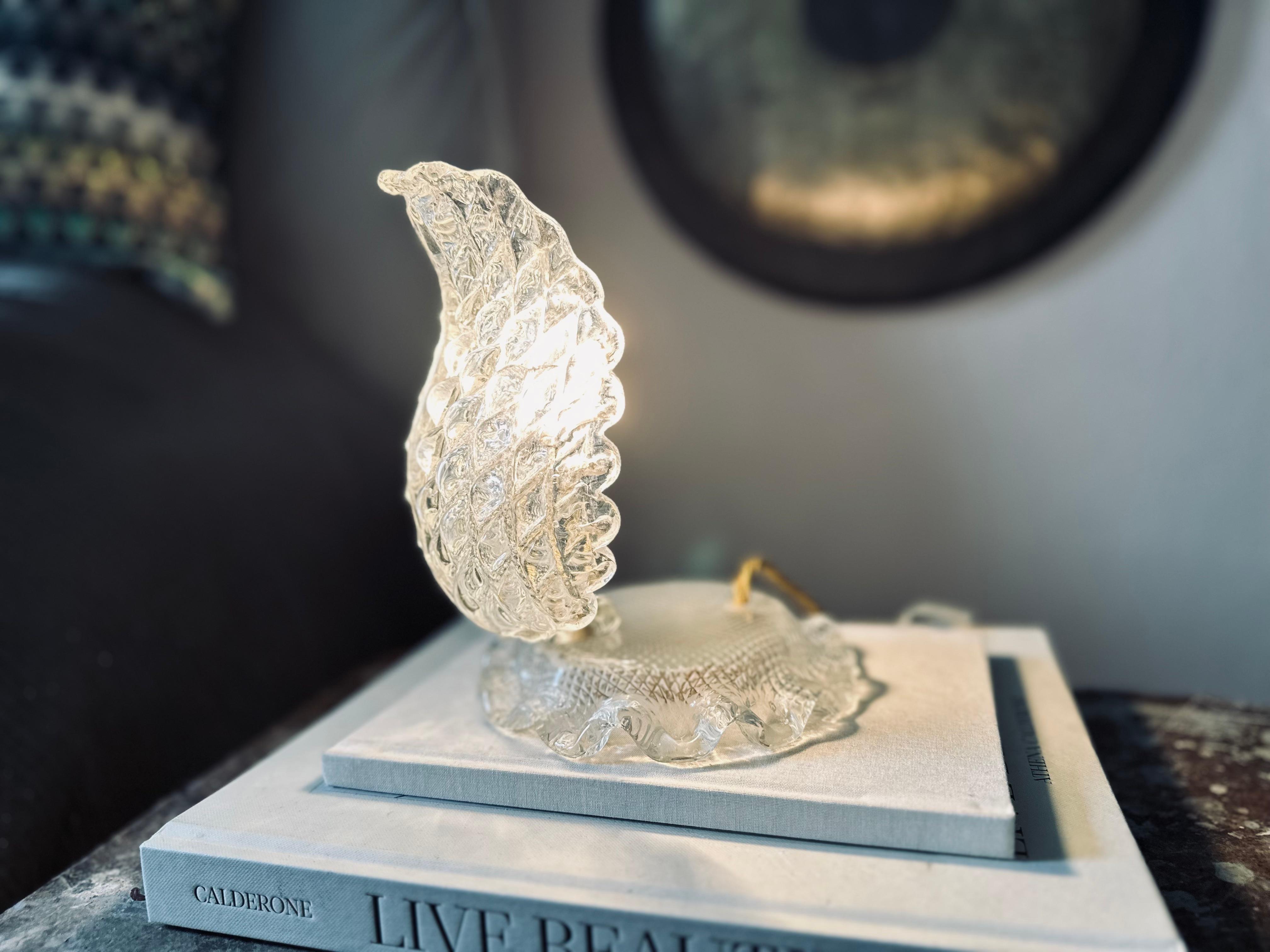 Elegant 1930s Art Deco Murano Glass Table Lamp Attributed to Ercole Barovier For Sale 11