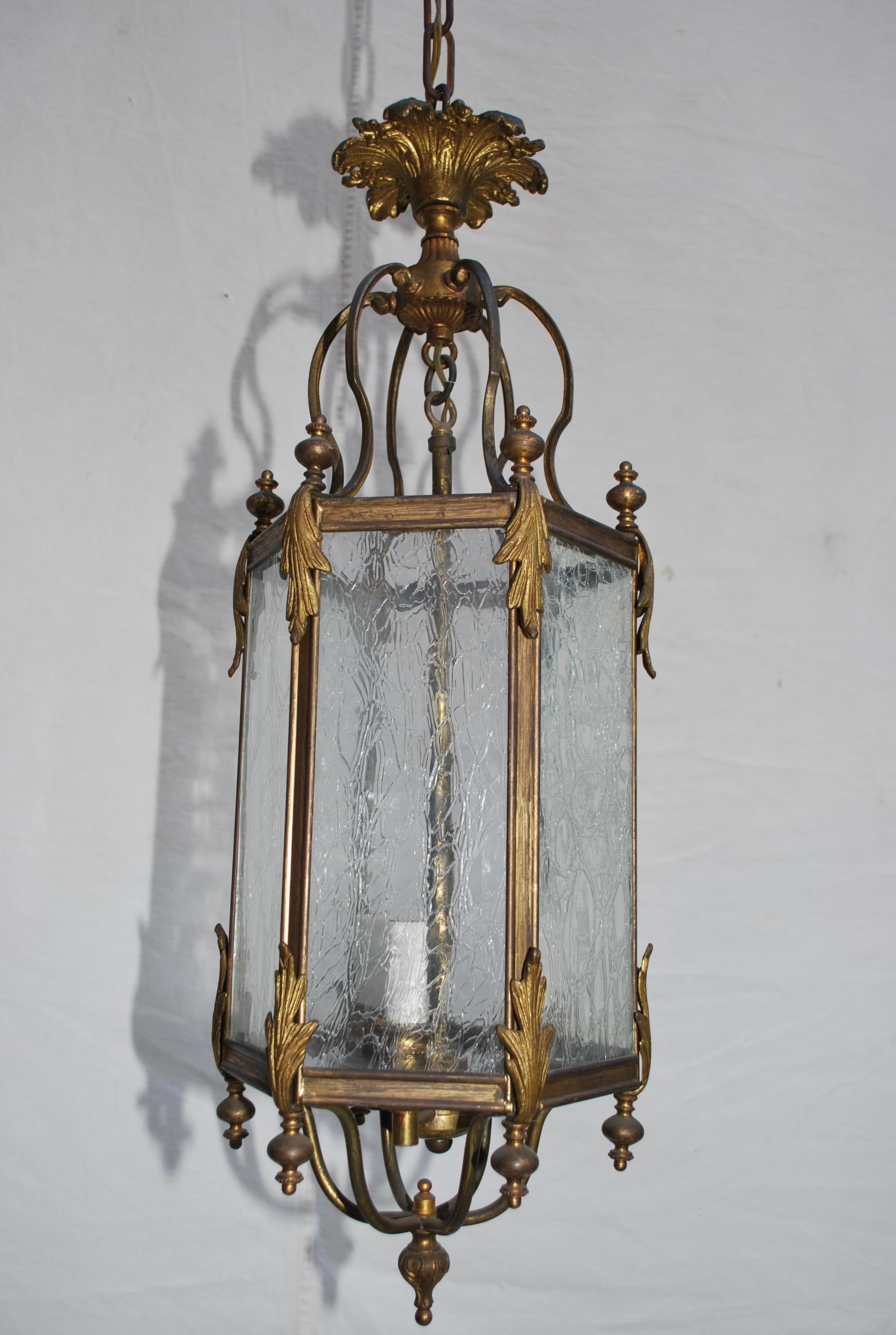 Elegant 1930's brass lantern For Sale 3