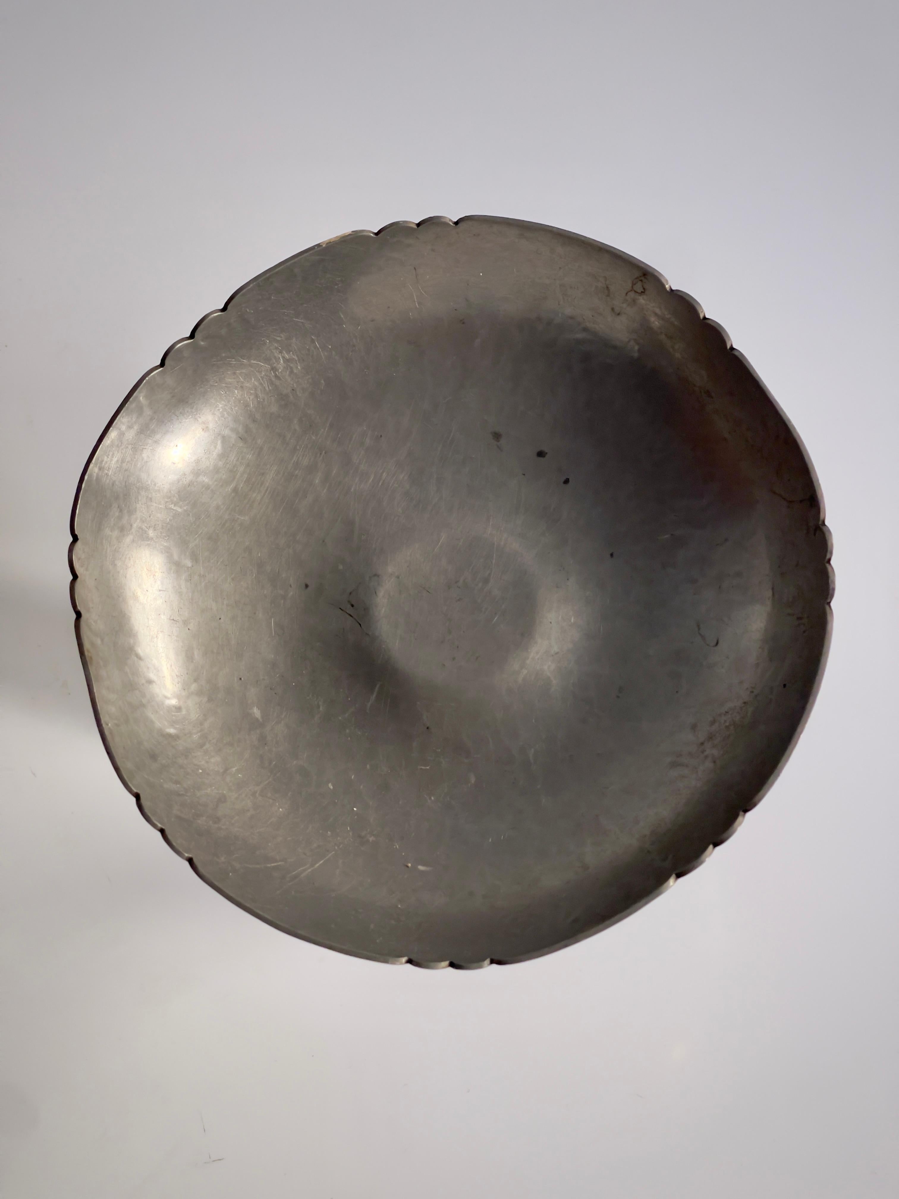 Hand-Crafted Elegant 1930s decorative compote bowl in hammered metal. Denmark 1930s For Sale