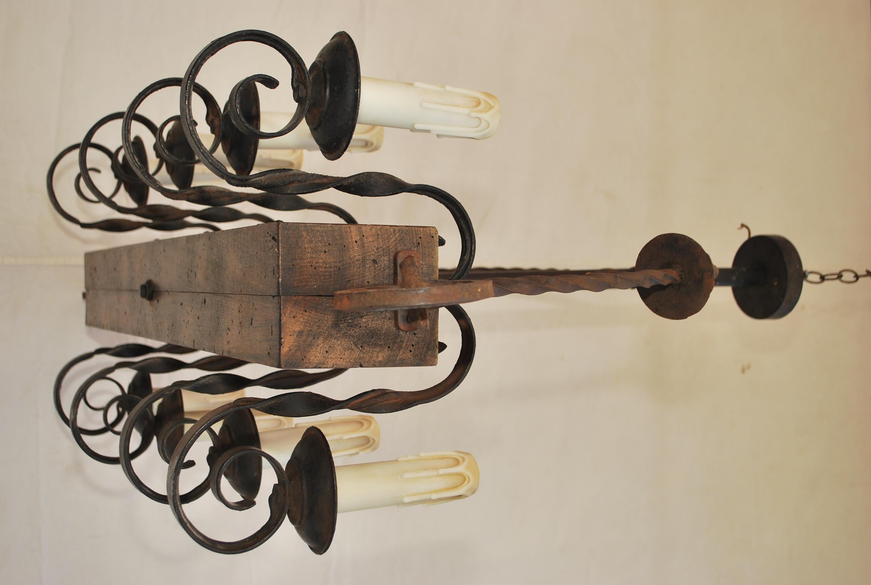 Elegant 1940's Wood and Iron Chandelier For Sale 1