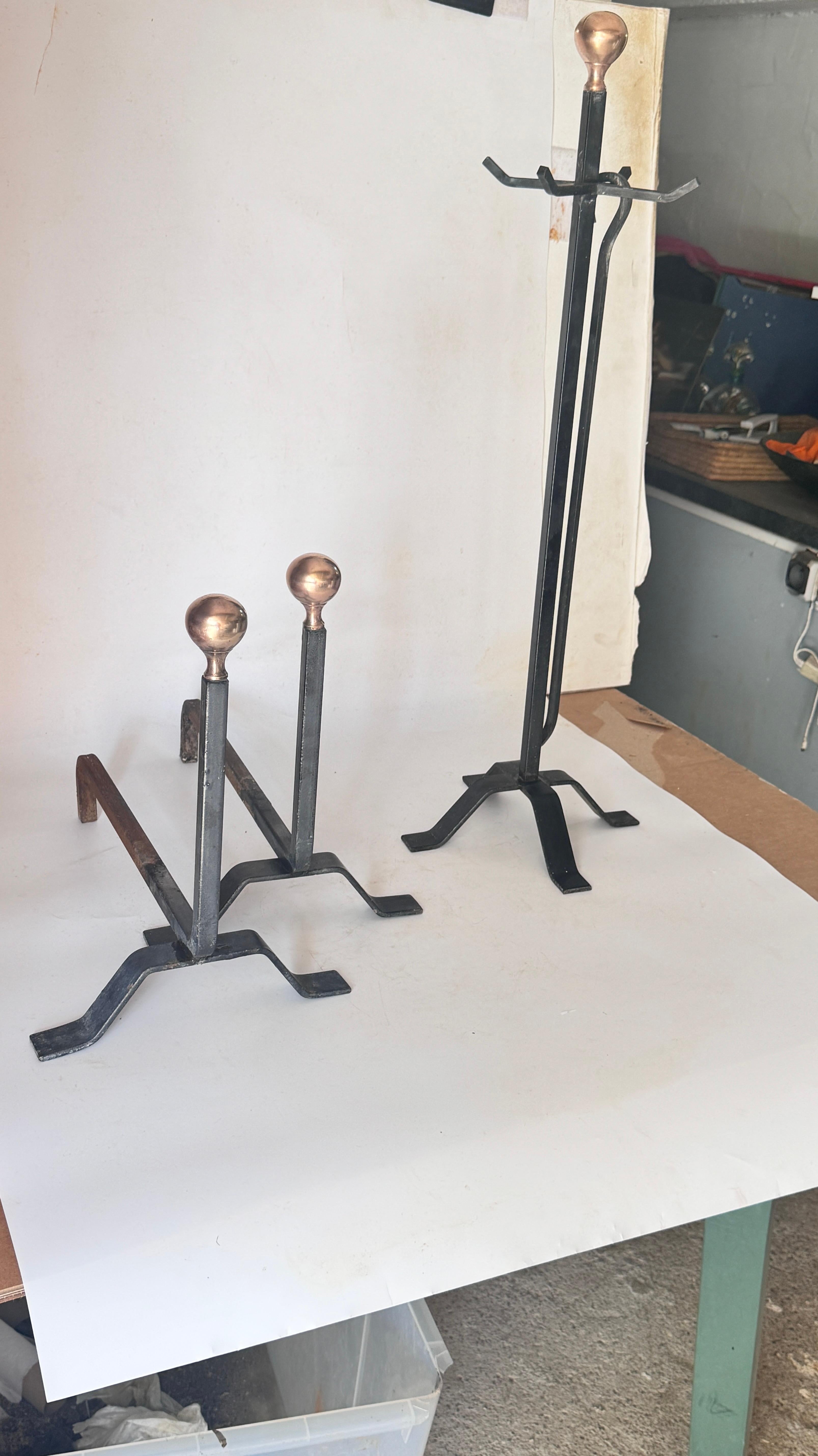 Elegant 1950s French Fireplace Tool Set Black Cast Iron with Polished Brass For Sale 1