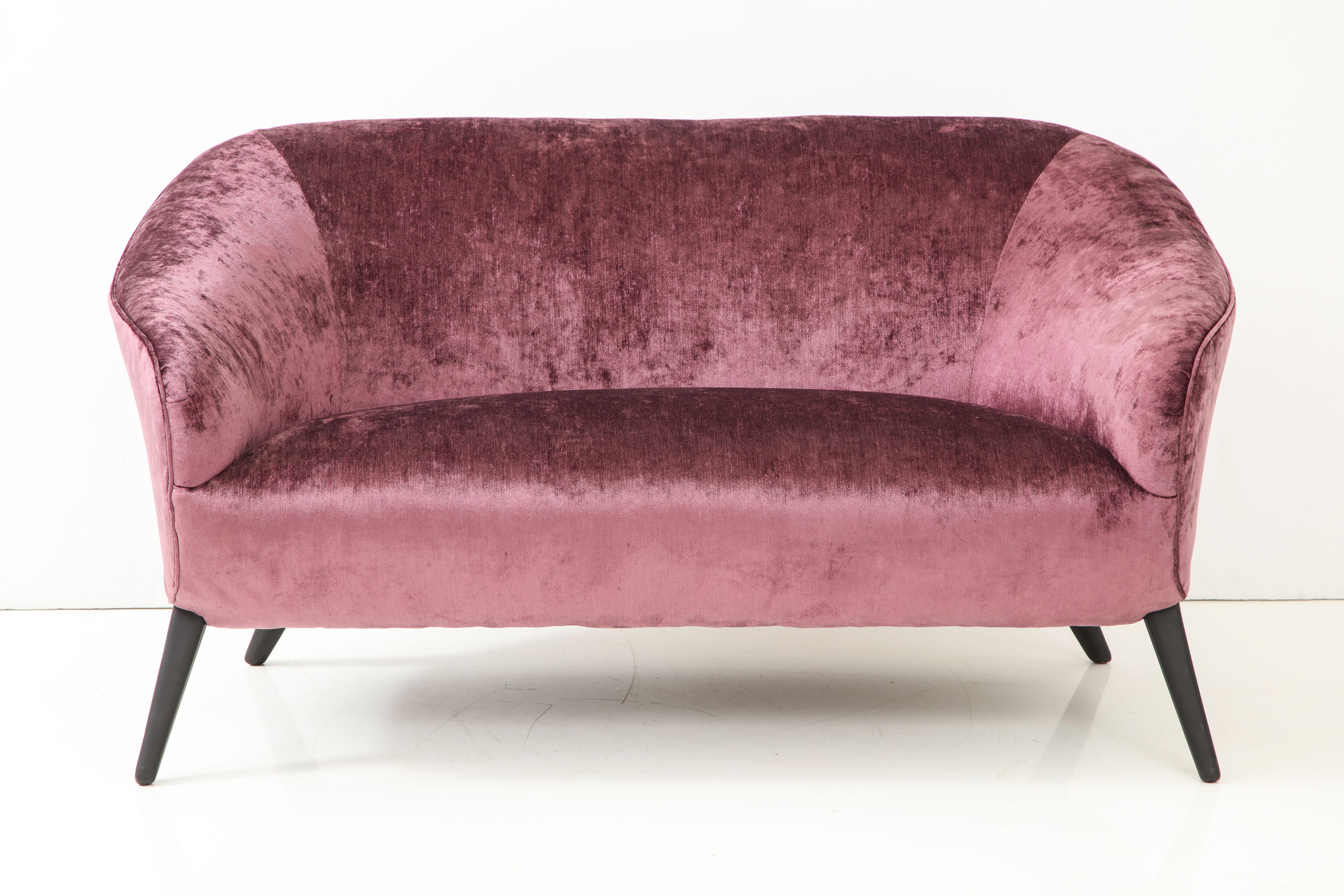 Elegant 1950s French Sofa In Excellent Condition In New York, NY