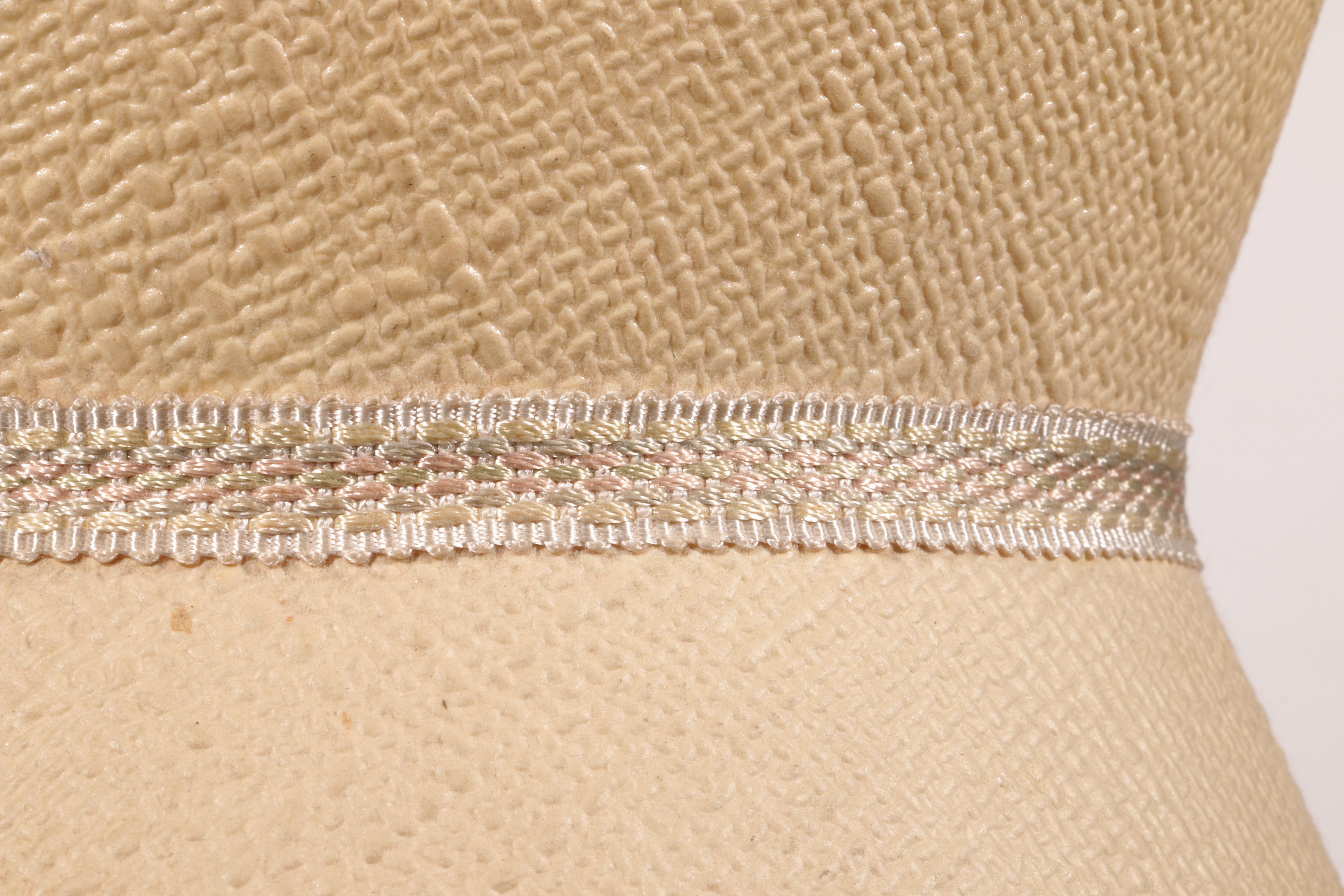 Elegante aplique diábolo italiano de latón de los años 50 muy raro en venta 1