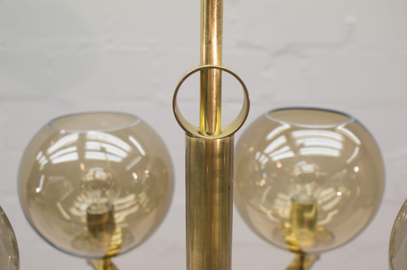 Elegant 1960s Brass Ceiling Lamp with 8 Smoked Glass Globes, Germany For Sale 5